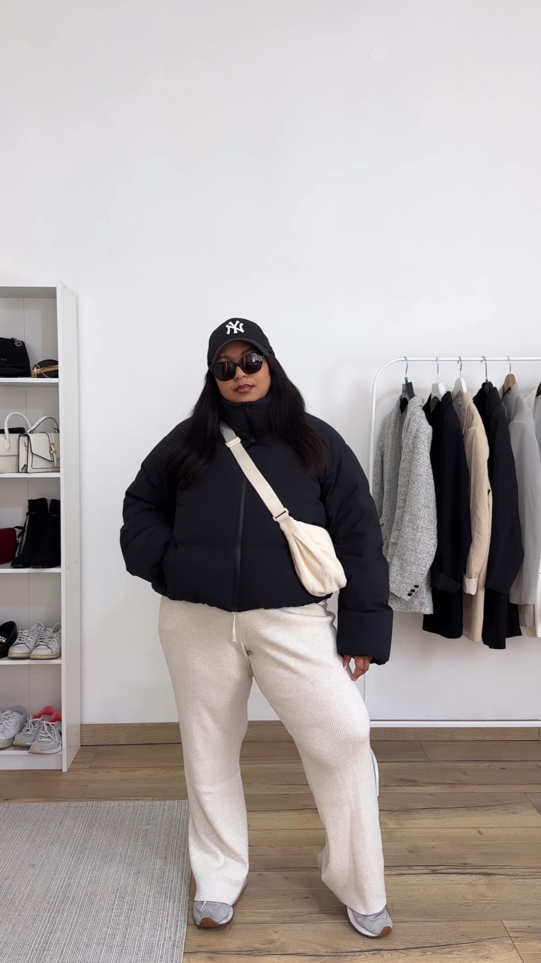 Cozy layers and versatile staples
with UNIQLO!
The basics to get you covered for the winter, with some amazing in-store & online promotions right now.

#LifeWear #uniqlo #pufferjacket #curvyfashion #winteroutfits #stylingtips

#LTKmidsize #LTKcurves #LTKwinter