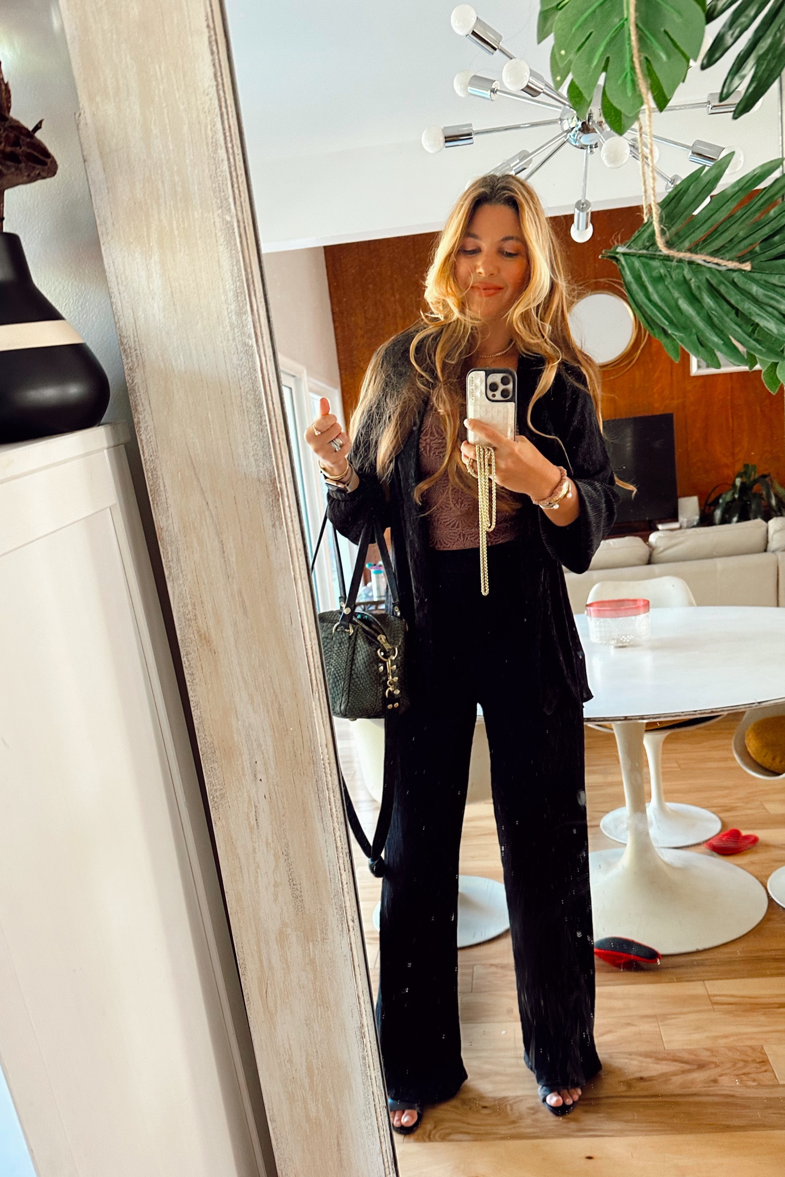 2 piece suit, matching set, Amazon find, 

Dressing super quickly in this matching set that is just a little over $40 (wearing a  medium…looks so luxe) which I paired with a stretchy cami (s/m) and some minimalist block heels 💎

#LTKunder50 #LTKstyletip #LTKCyberweek