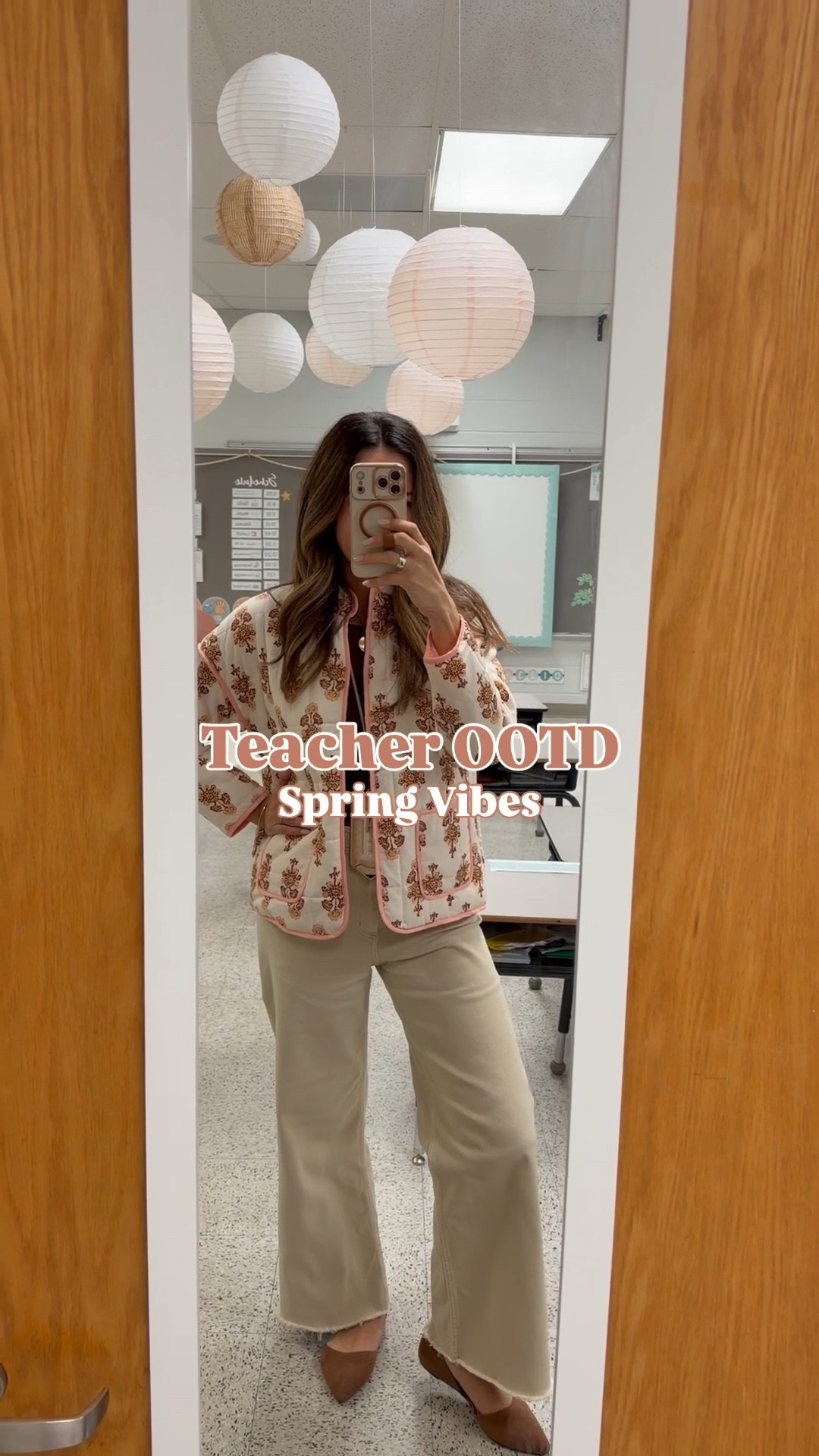 Spring Teacher OOTD 💕

Obsessed with this quilted jacket from Amazon! It’s such a great look for less and has the prettiest floral design and pops of blush. Perfect for spring layering and under $40! 

Teacher outfit, spring jacket, Amazon find 

#LTKSeasonal #LTKWorkwear #LTKOver40