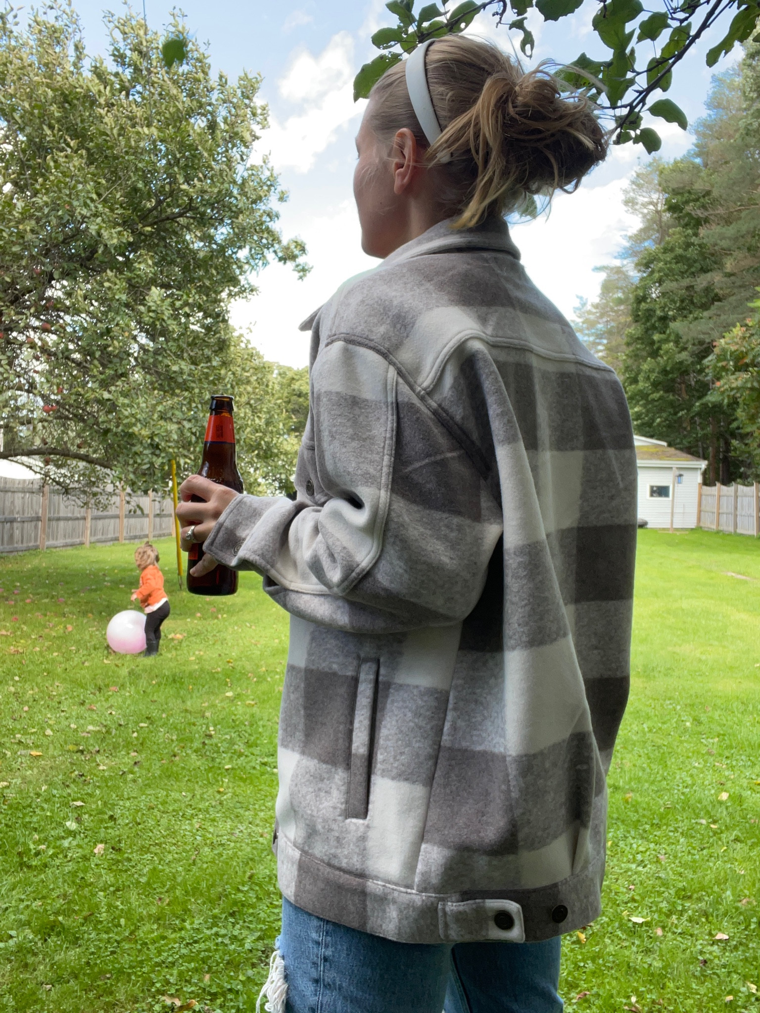 Plaid jacket, fall jacket, barn coat, fall ootd 

#LTKSeasonal