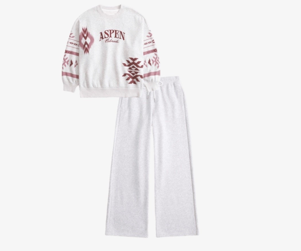 Comfy fall outfit 
Fall fashion
Abercrombie outfit

#LTKStyleTip #LTKFindsUnder100 #LTKFindsUnder50