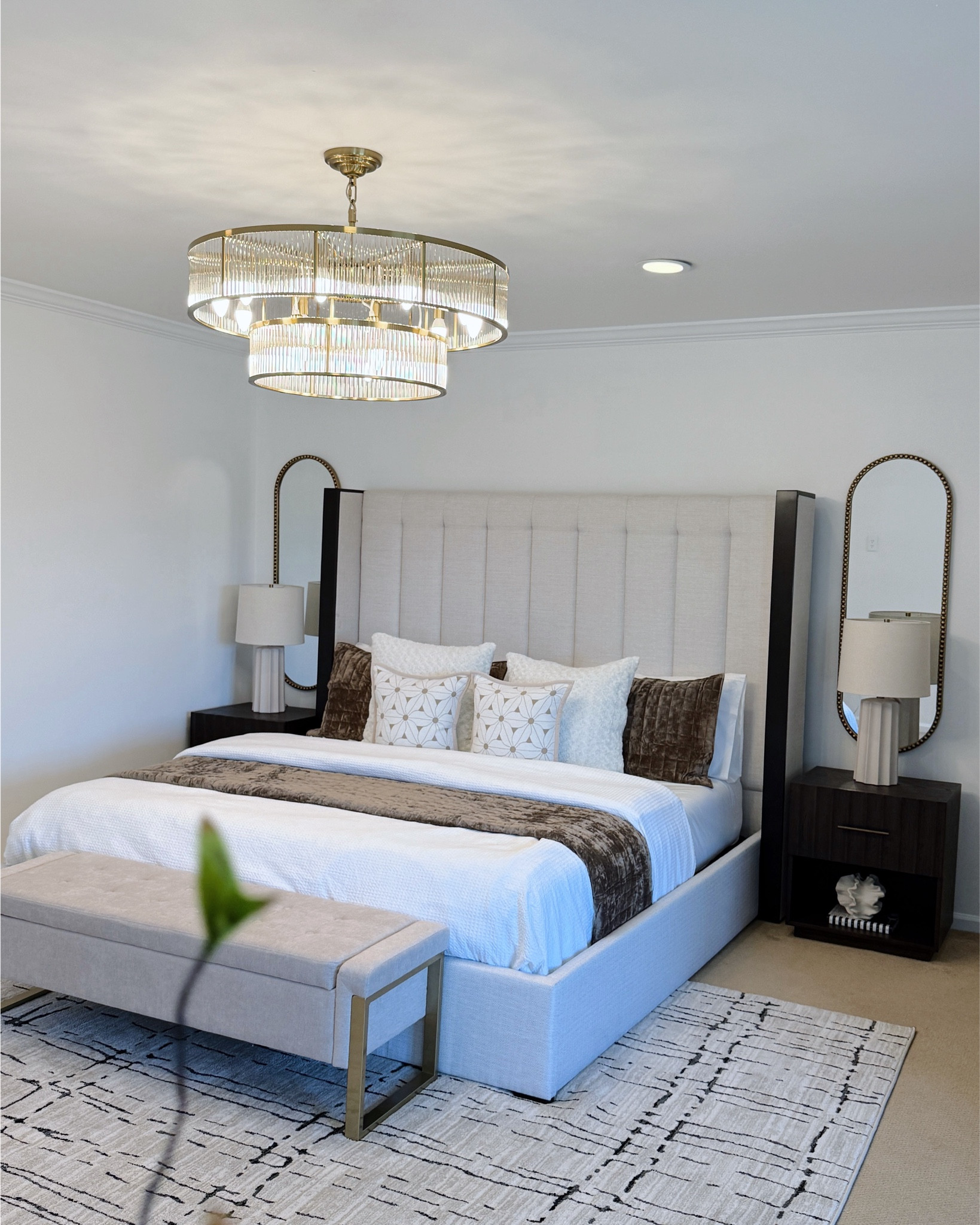 Bedroom Details @castleryus @wayfair #wayfairfinds #wayfairdeals 

#LTKSaleAlert #LTKHome #LTKHoliday