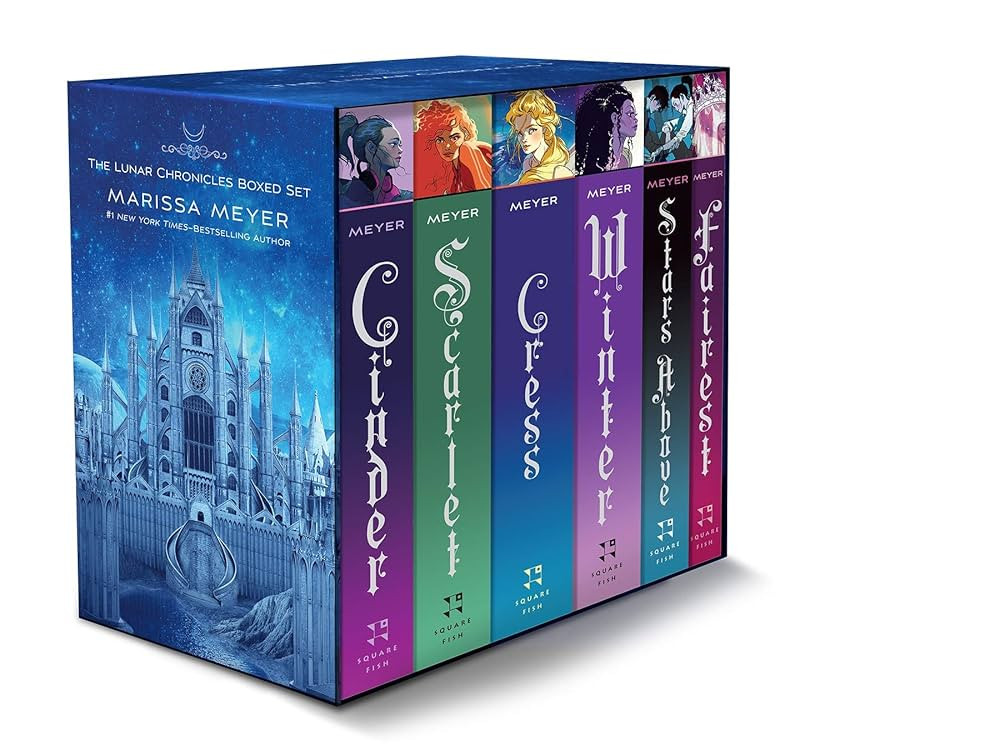 The Lunar Chronicles Boxed Set: Cinder, Scarlet, Cress, Fairest, Stars Above, Winter | Amazon (US)
