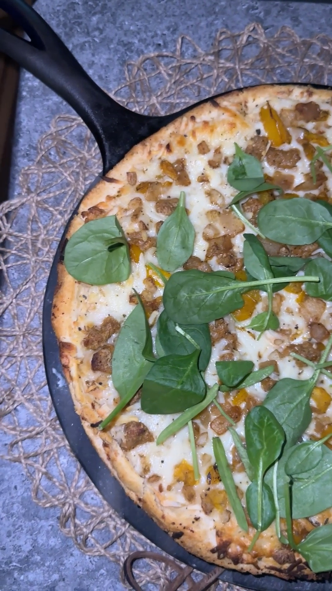 Pizza night! Quick dinner 🍕

#pizza #food #quickmeal #groceries #dinner 

#LTKHome #LTKvlog #LTKfoodie