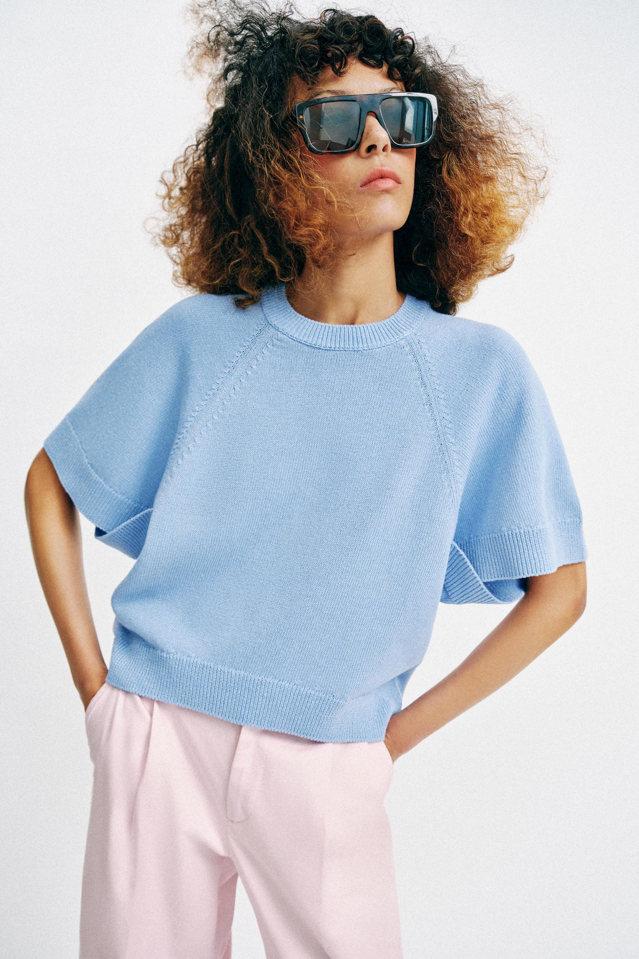 ROUNDED HEM SHORT SLEEVE KNIT JUMPER | Zara US