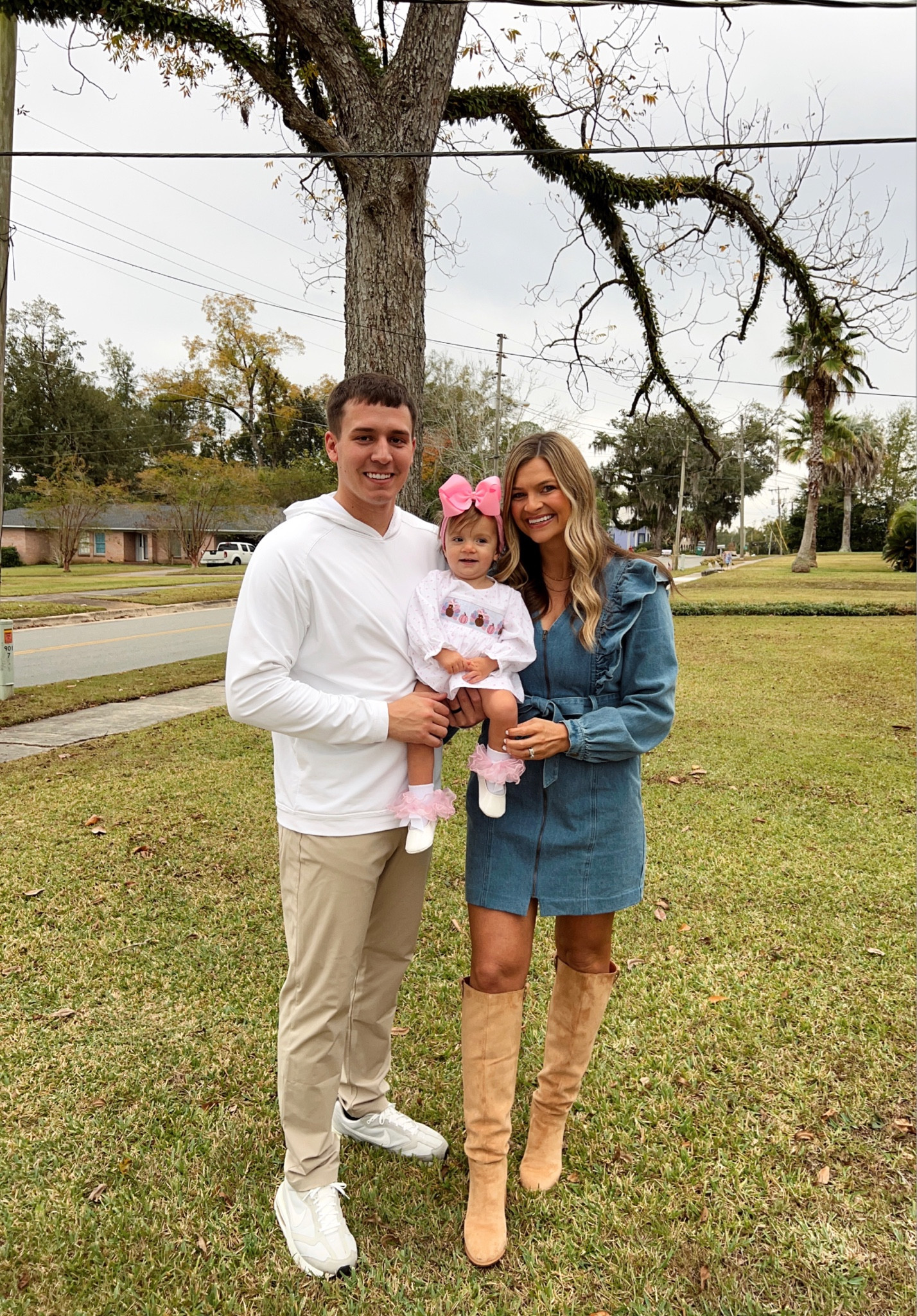 We had the best Thanksgiving this year as a family of 3 🩷 

#LTKSeasonal #LTKHoliday #LTKfamily