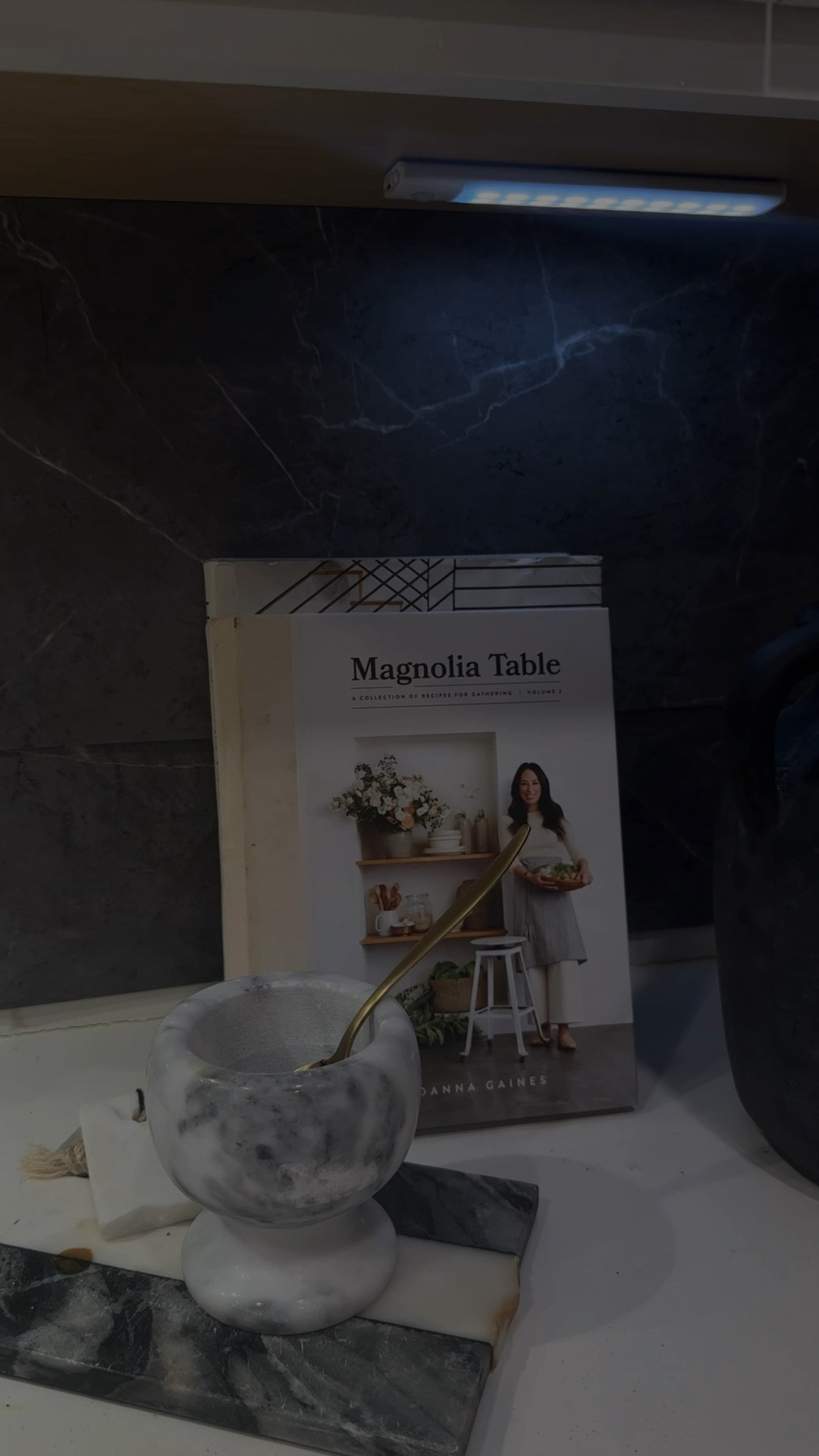 Luxury kitchen budget friendly update 

#LTKHome #LTKStyleTip #LTKSeasonal