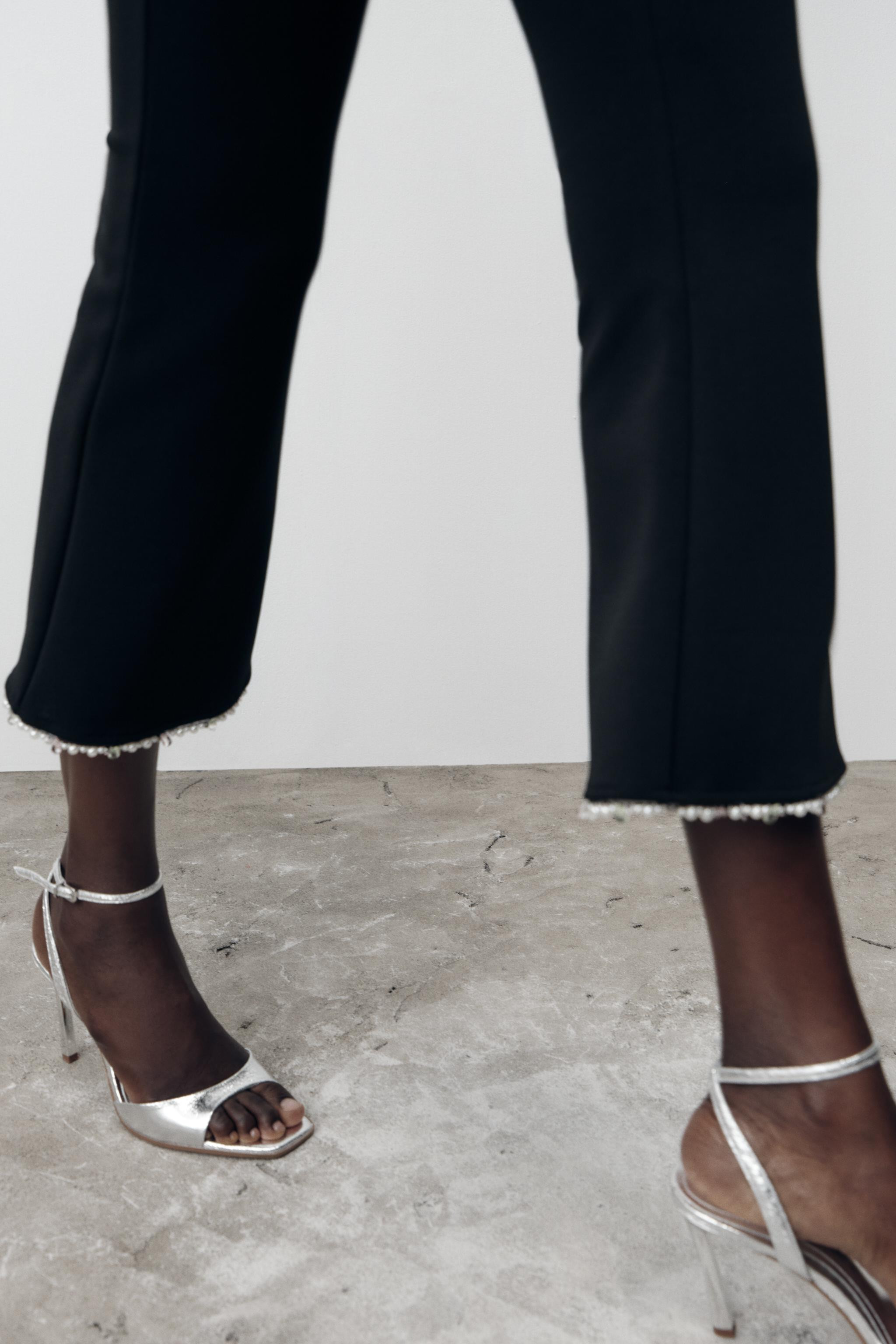 PATENT EFFECT HEELED SANDALS | Zara US