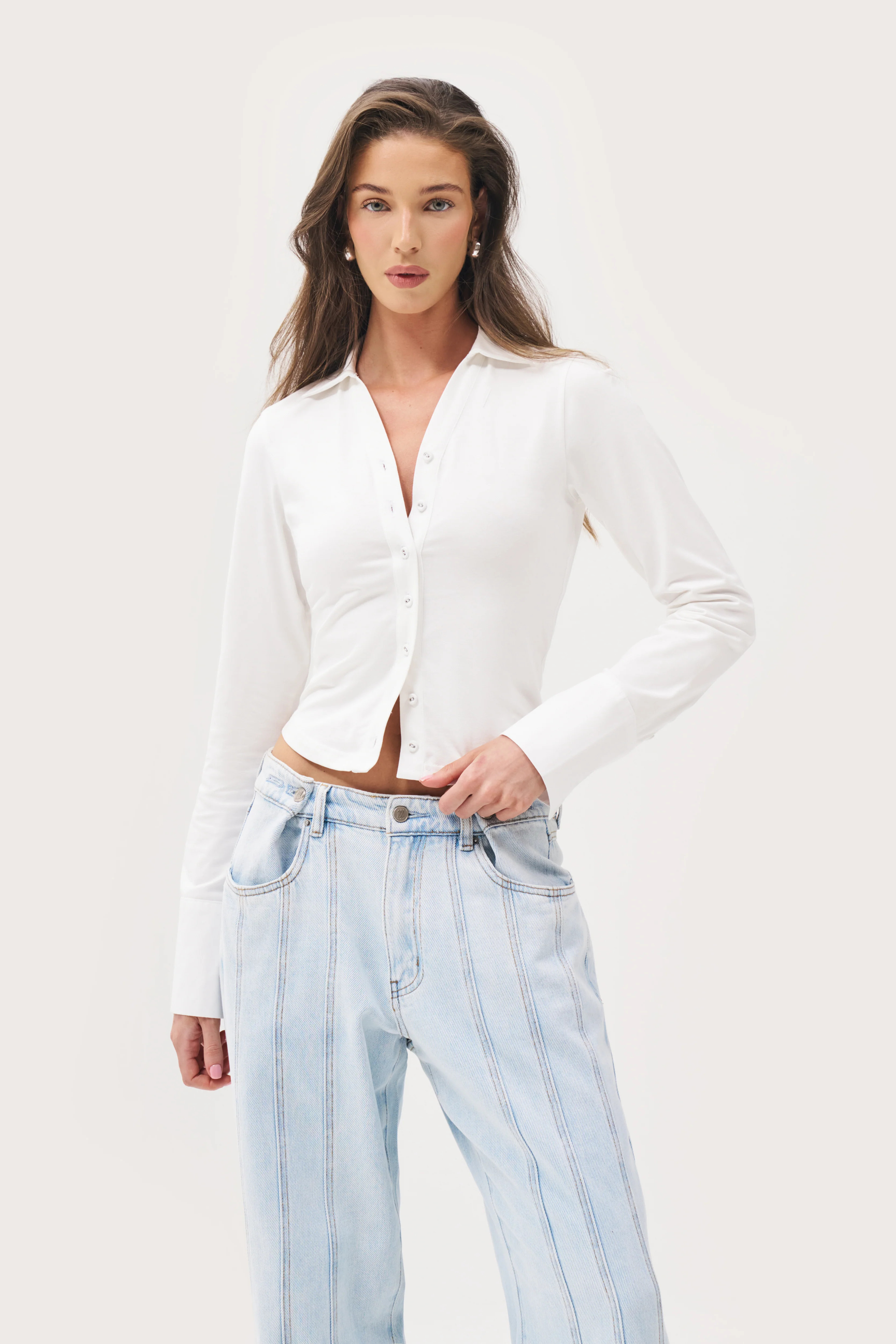 Daily Errands Fitted Shirt - White | Maebe