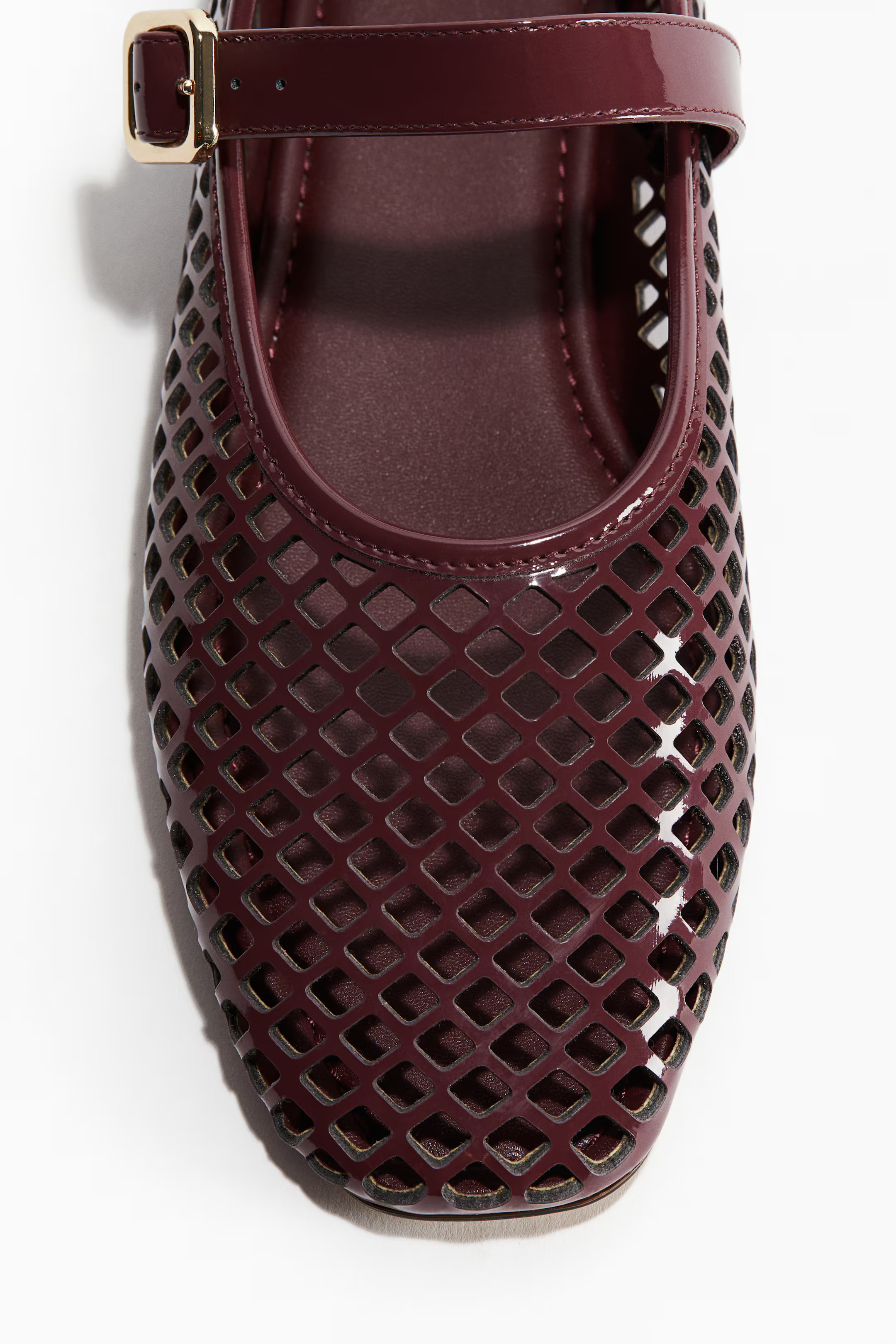 Perforated Mary Jane ballet pumps - Burgundy - Ladies | H&M GB | H&M (UK, MY, IN, SG, PH, TW, HK)