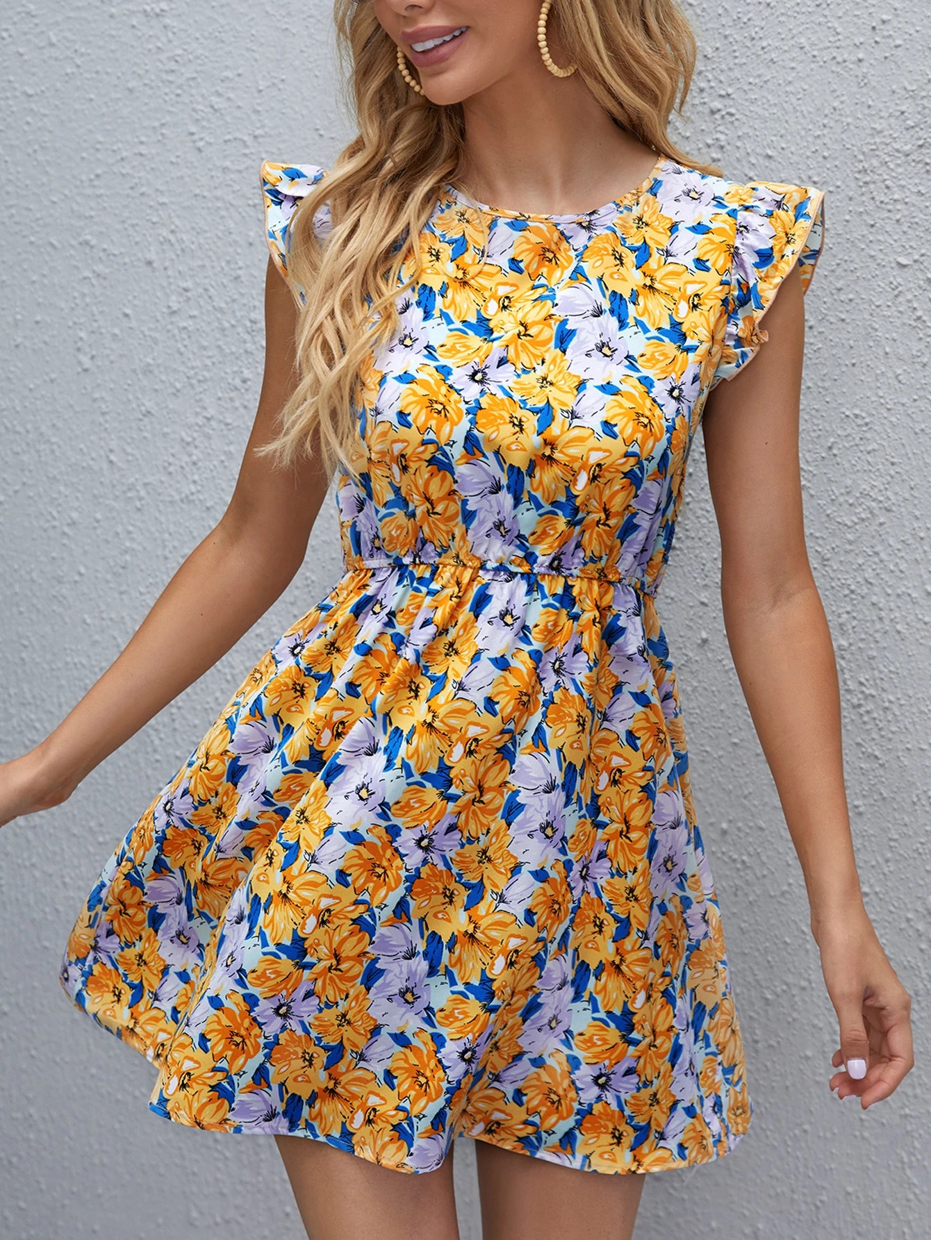 SHEIN VCAY Floral Print Ruffle Detail Dress  SKU: swdress07210528846(1000+ Reviews)$10.49$9.97Joi... | SHEIN