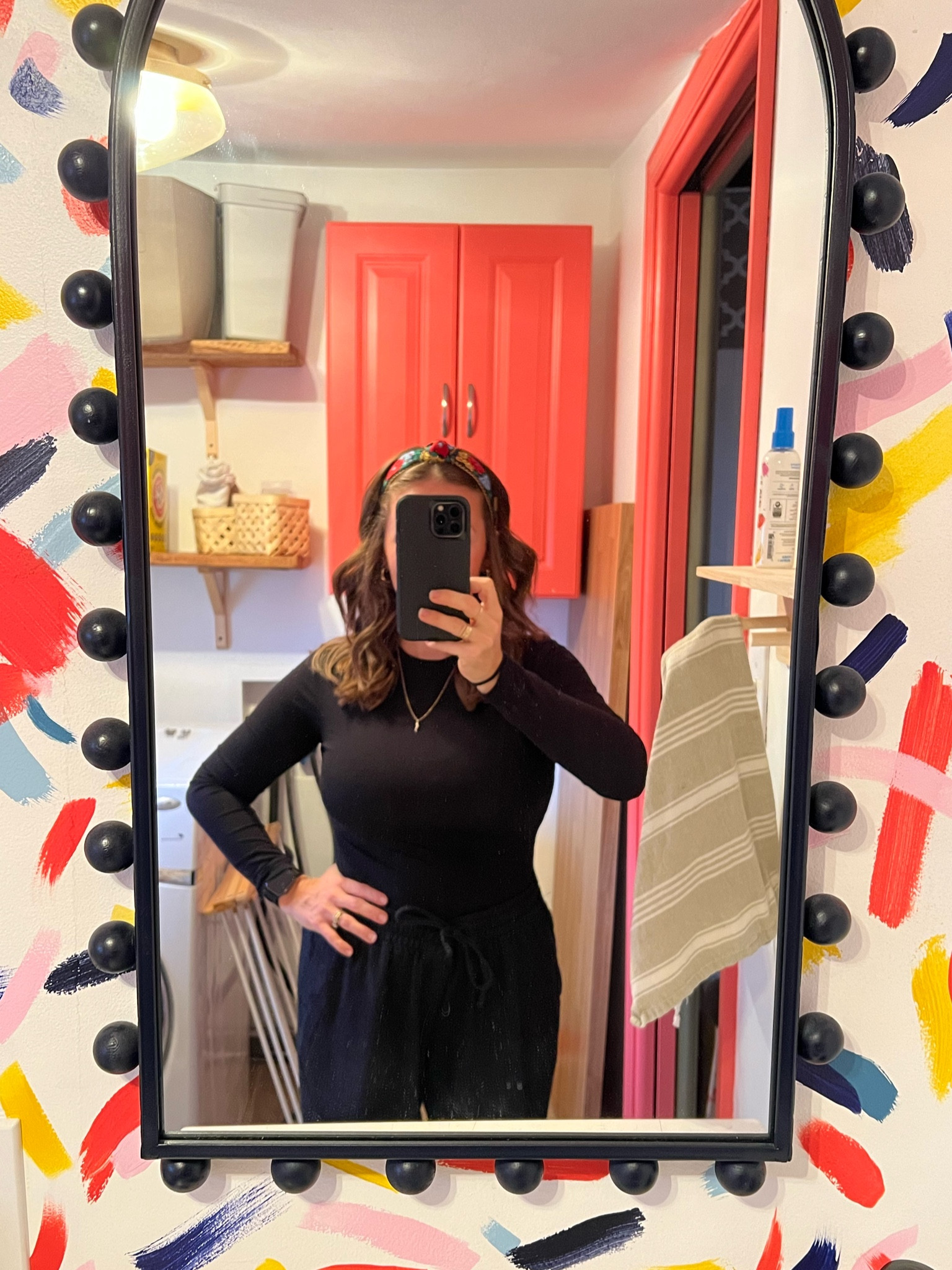 This shirt SNATCHES and can be lifted up for easy breastfeeding access! 

#LTKfindsunder50 #LTKHoliday #LTKmidsize