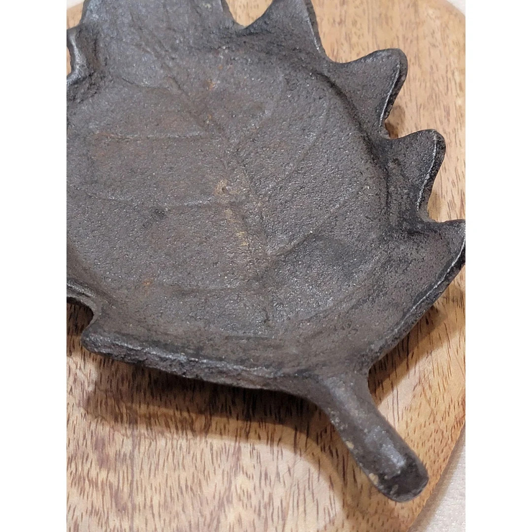 Vintage Cast Iron Leaf Trivet / Spoon Rest - Etsy | Etsy (US)