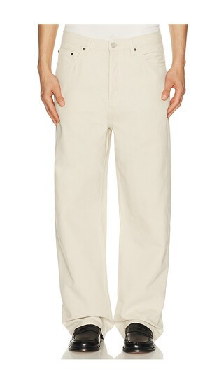 FRAME Baggy Jean in White. - size 30 | Revolve Clothing (Global)