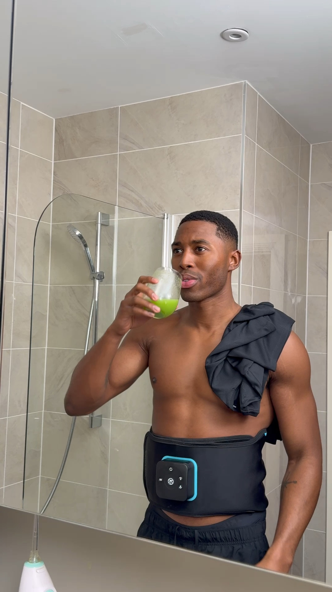 Fitness / men’s health / men’s fitness / juicer / health / healthy / smoothie / family / home / home content / homeware / blender / ninja / nebula / Amazon finds 

#LTKuk #LTKspring #LTKfitness