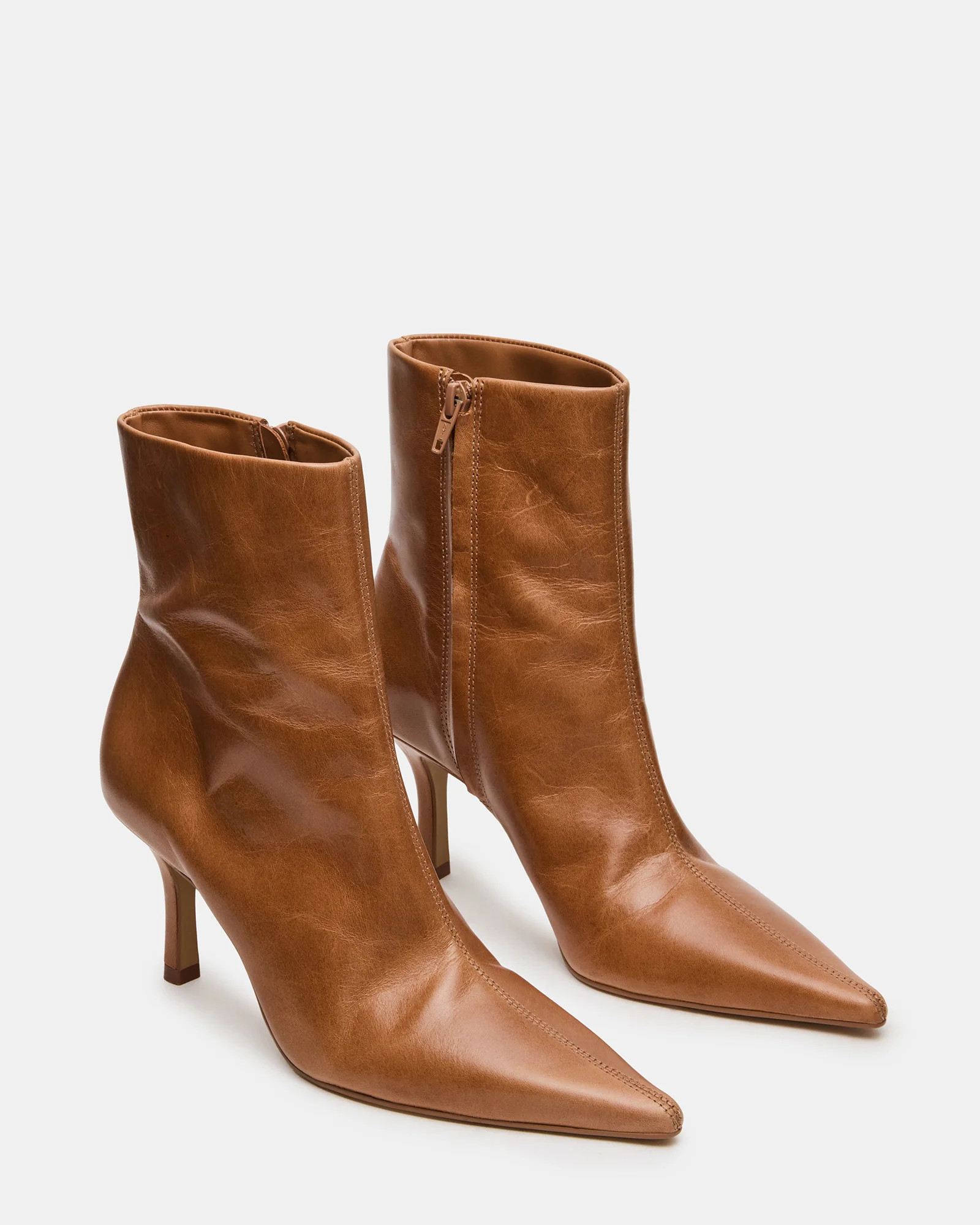 TRUCE Vintage Tan Leather Pointed-Toe Women's Ankle Boot | Steve Madden (US)
