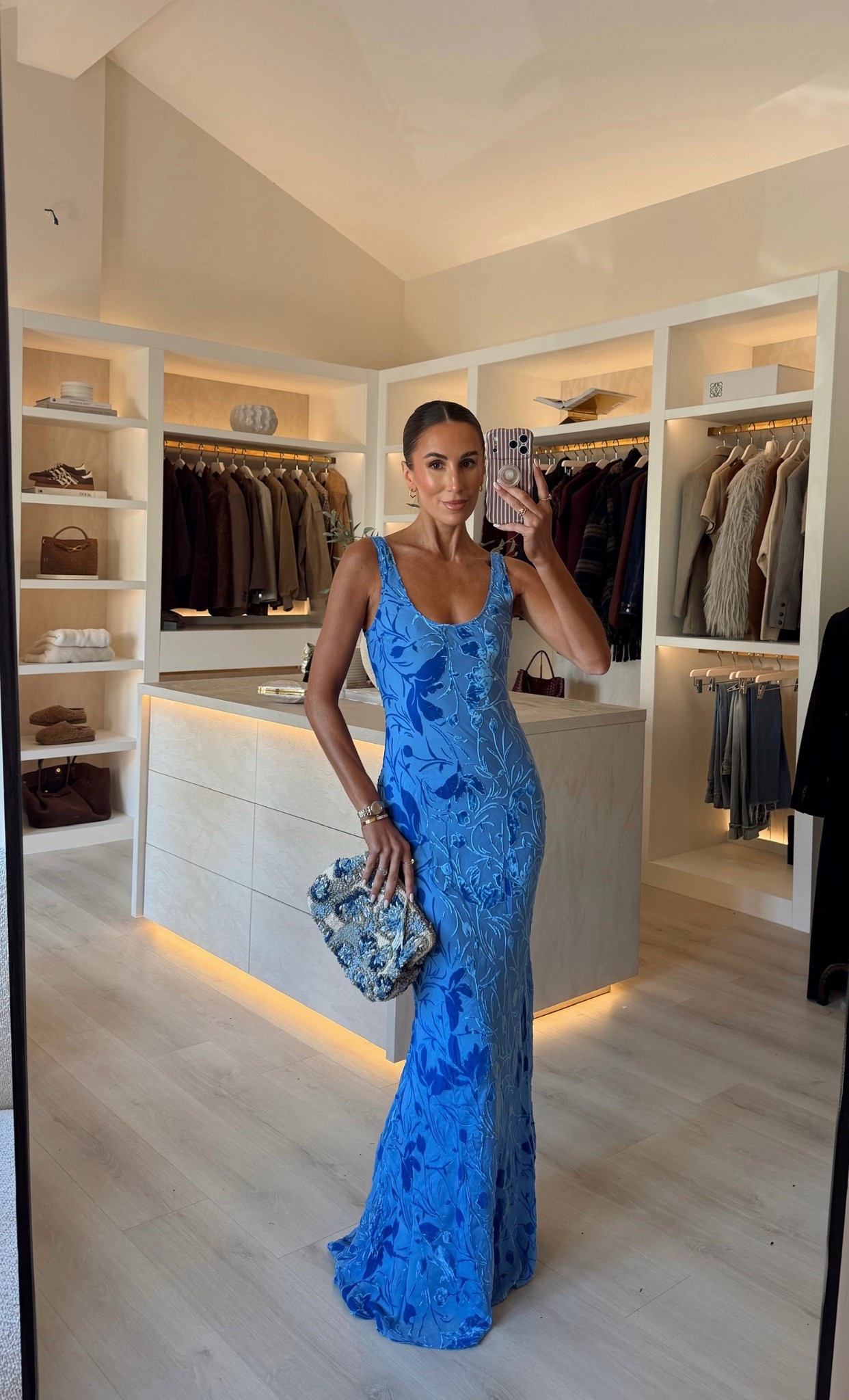 I recommend sizing down🩵

#LTKootd #LTKSpringSale #LTKSeasonal