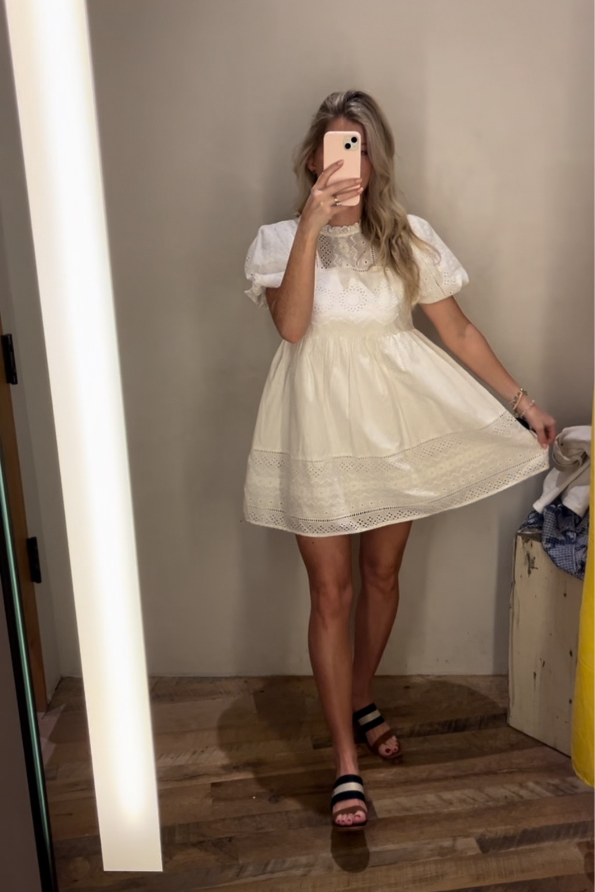Darling eyelet puff-sleeved dresss