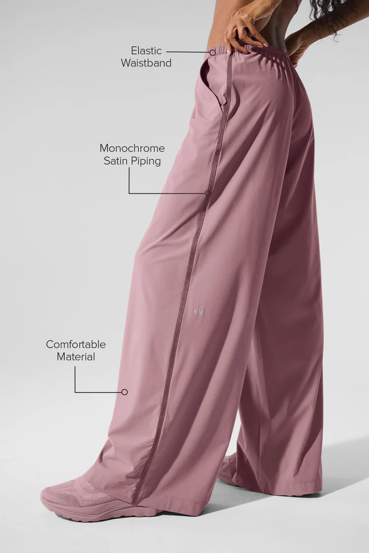 Breezy Wide Leg Pant | Alo Yoga (US)