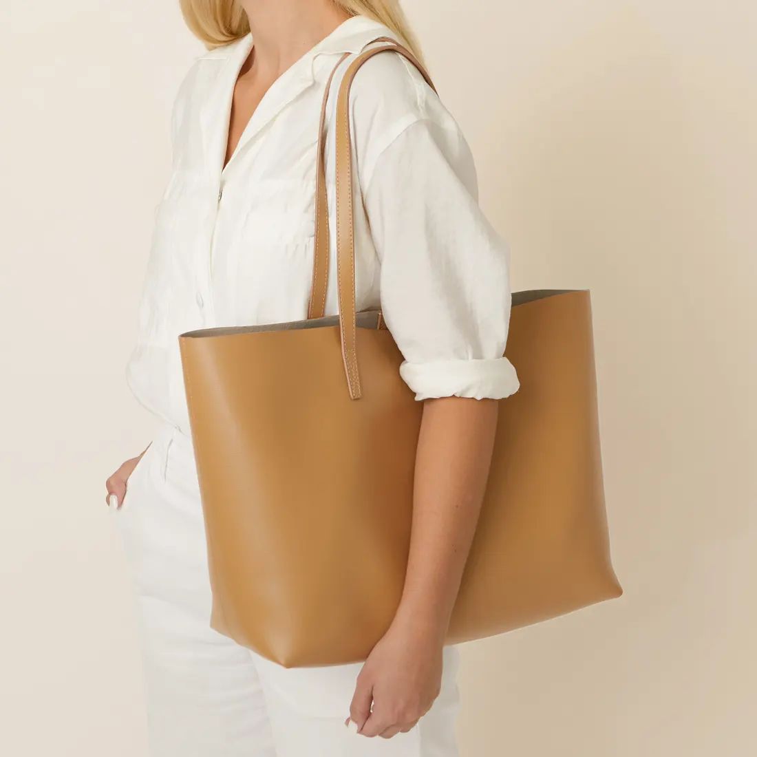 Belmont Structured Tote | Leatherology