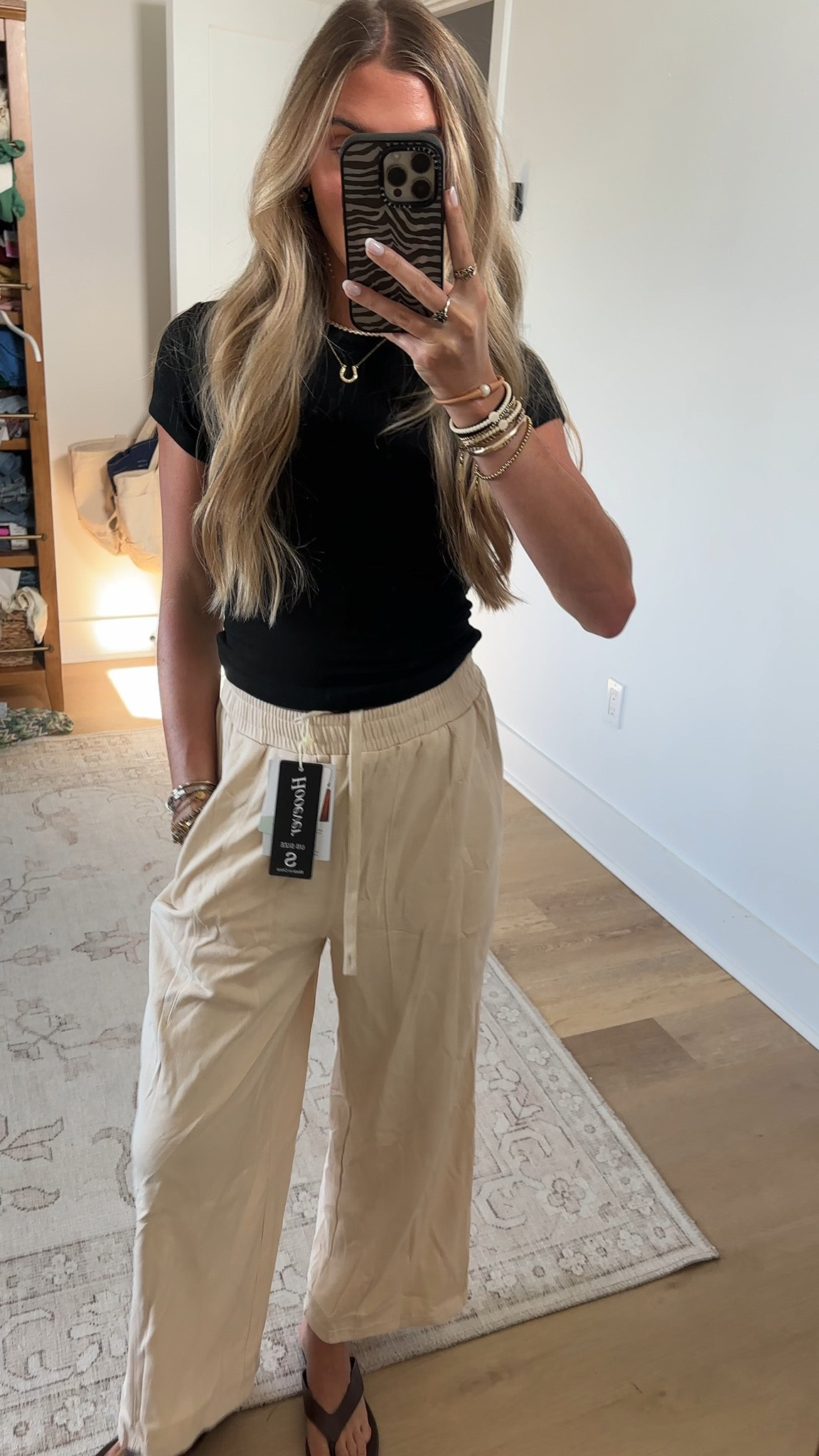Amazon size small Hooever Women's High Rise Wide Leg Cotton Drawstring Pants
Elastic waistband all-day comfort, soft breathable cotton, tonal stitching, side pockets, great for casual daily lounge wear

#LTKootd #LTKdayinmylife #LTKSaleAlert
