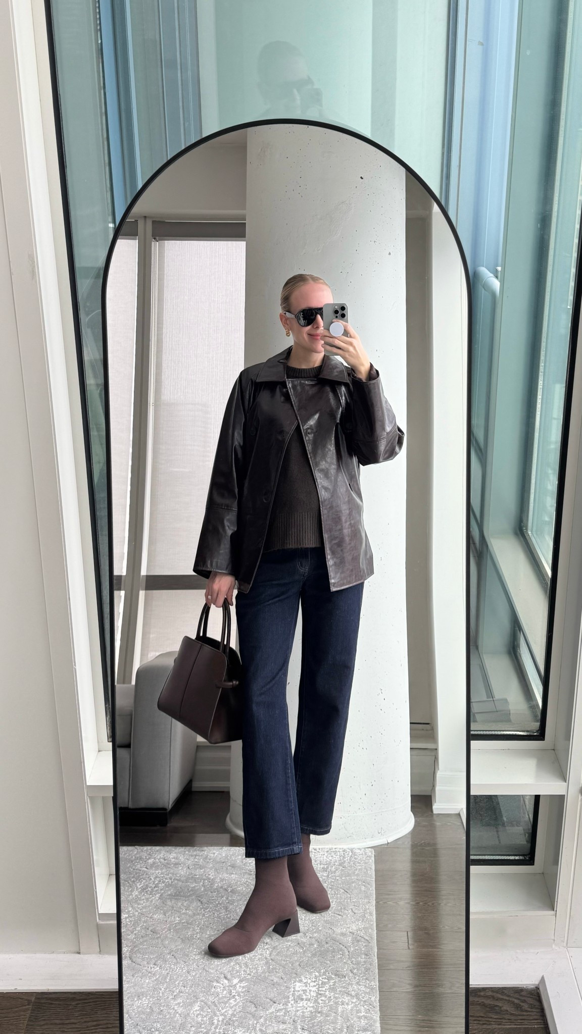 casual maternity outfit for winter 🤎 

#maternityoutfit 

#LTKcanada #LTKstyletip #LTKwinter
