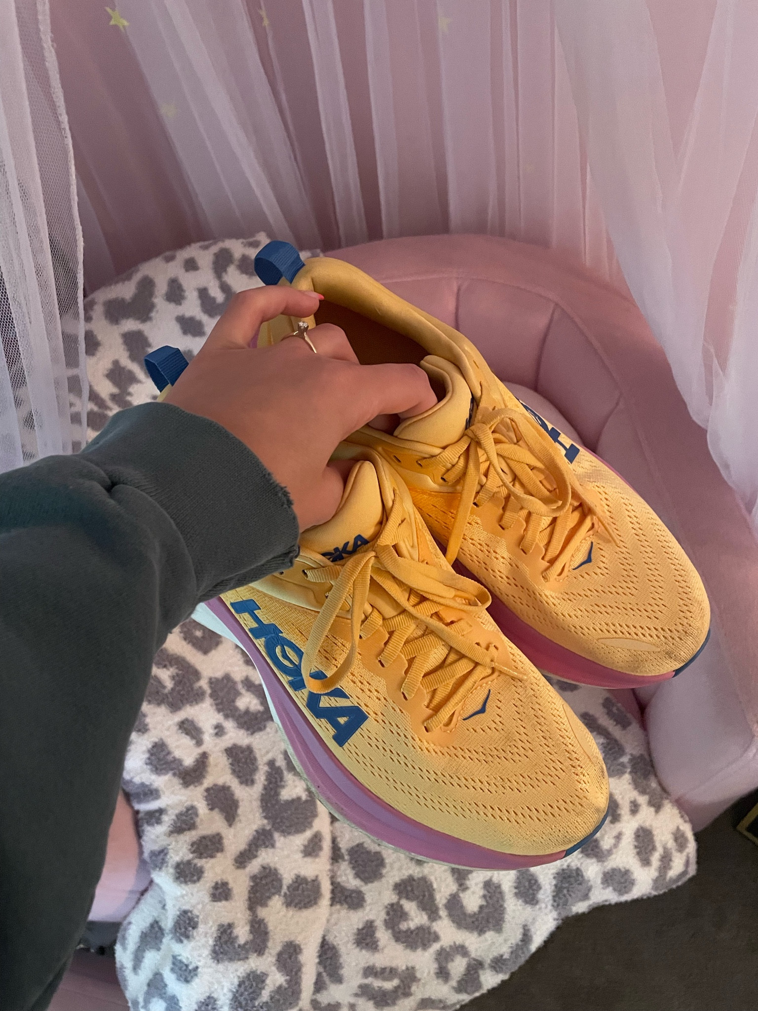 the comfiest and prettiest sneakers ever

#LTKshoecrush #LTKActive #LTKfitness