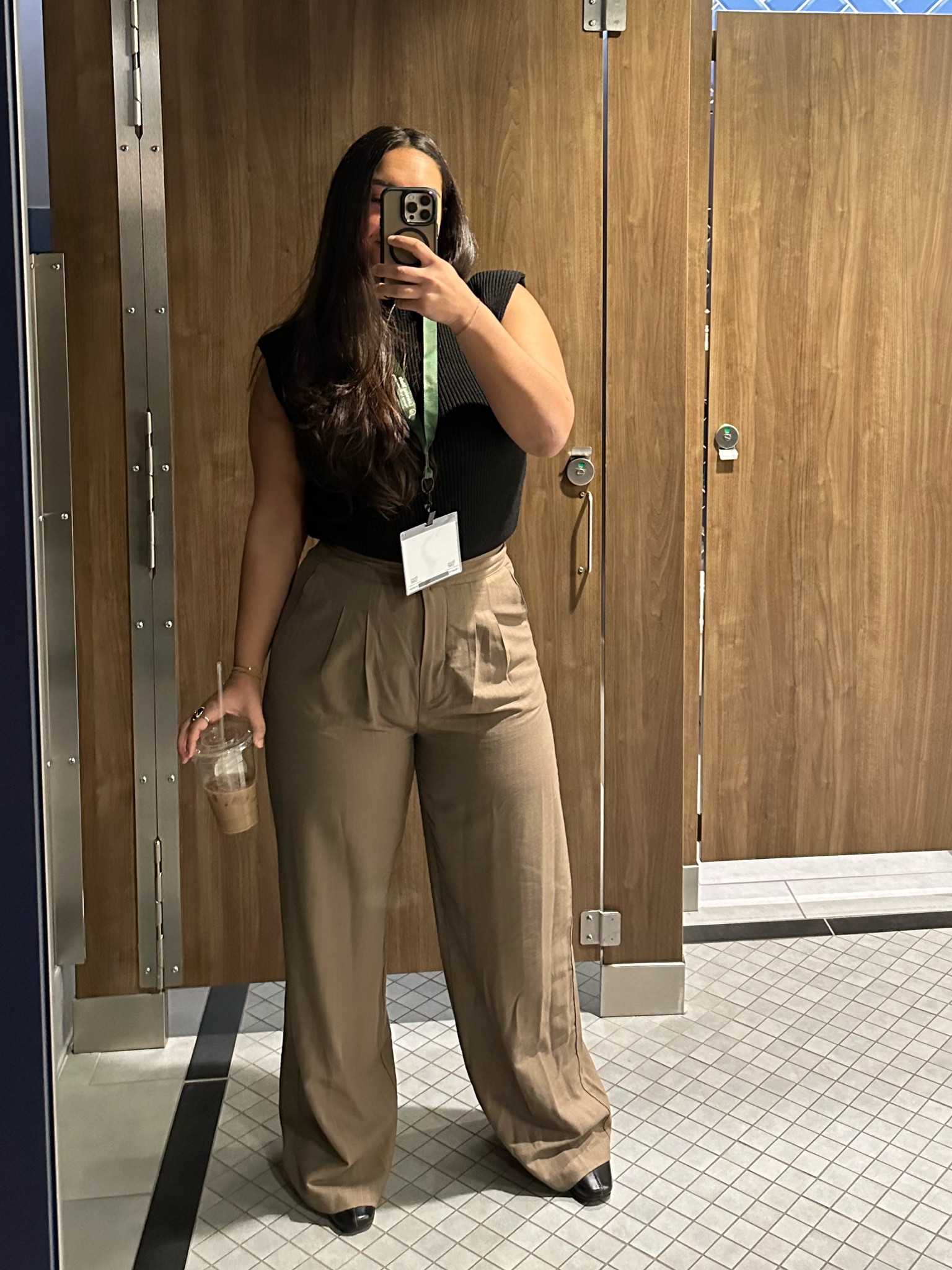 Corporate comfy chic 

#LTKWorkwear #LTKFindsUnder100 #LTKU