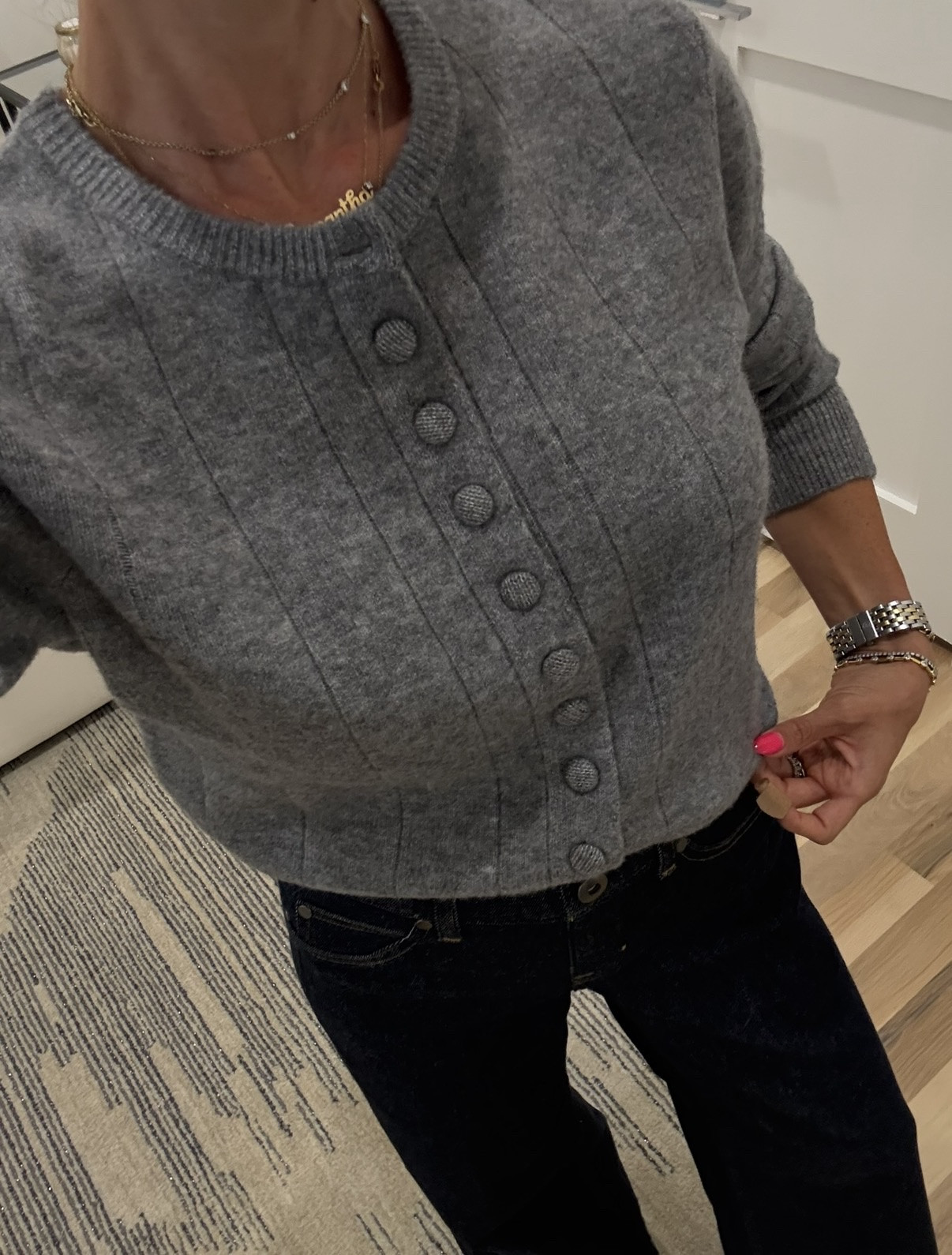 Nordstrom cardigan office look size xs 

#LTKFindsUnder50 #LTKSaleAlert