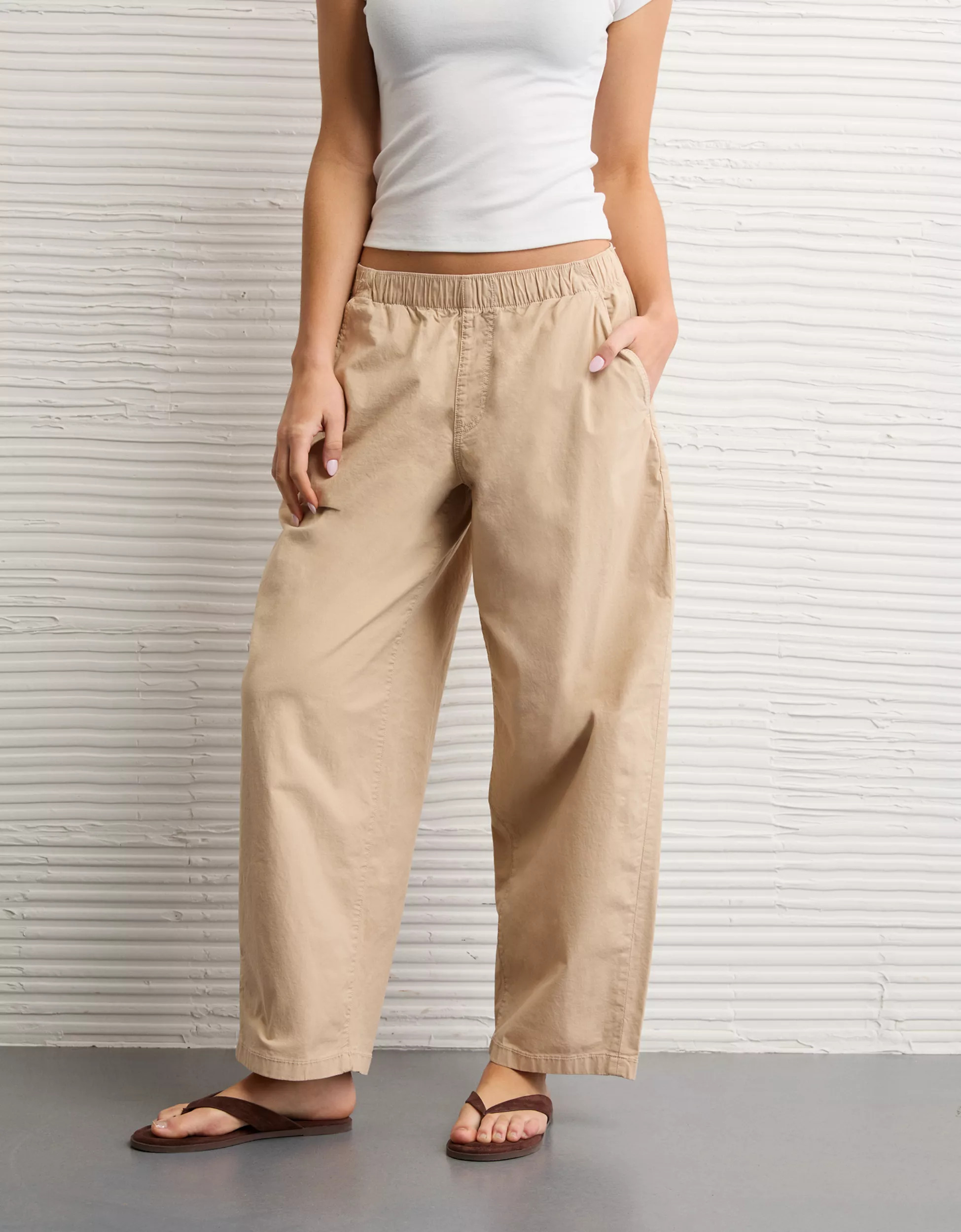AE Low-Rise Pull-On Barrel Pant | American Eagle Outfitters (US & CA)