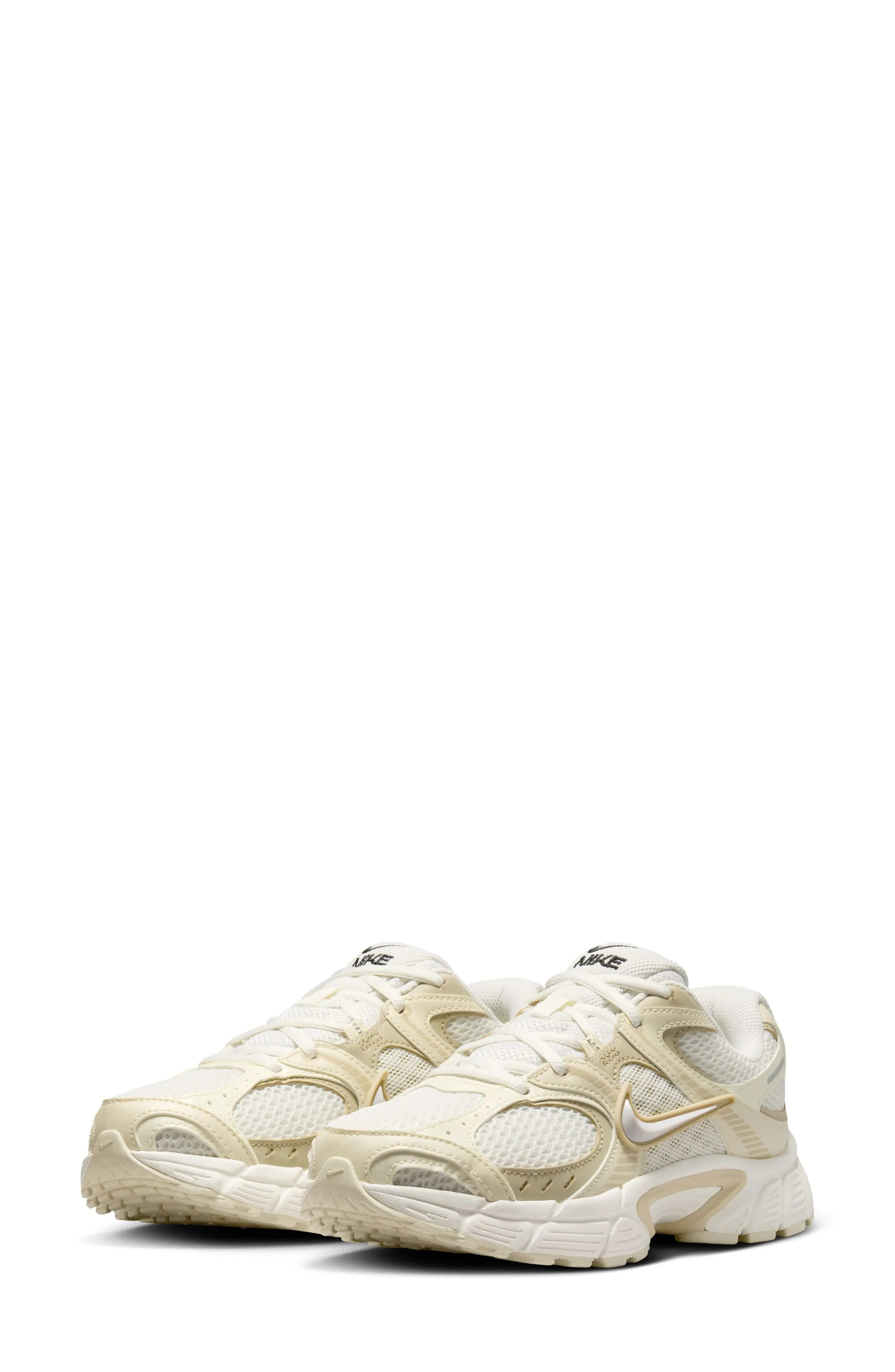 V5 Runner Sneaker (Women) | Nordstromrack | Nordstrom Rack