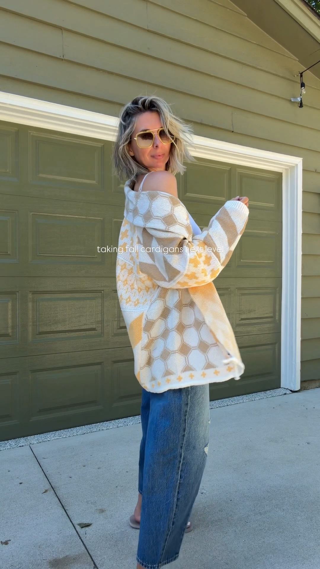 let’s elevate our fall cardigan game, ladies!! free people vibes, amazon pricing. 

CARDIGAN - one size.
JEANS - size 4
TANK is an oldie from free people, linked two that have similar shape. 

appreciate you all, ty for being here!

✨✨✨✨✨✨✨✨✨


fall cardigans. fall style 2026. sweater weather. effortless style. easy outfit. cool outfit. target jeans. style over 40

#LTKOver40 #LTKootd #LTKSeasonal