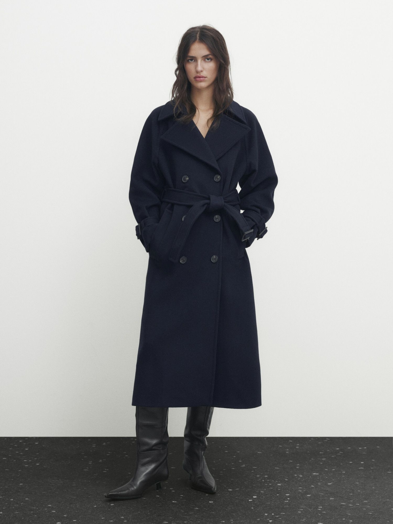 Navy blue wool blend trench coat | Massimo Dutti UK