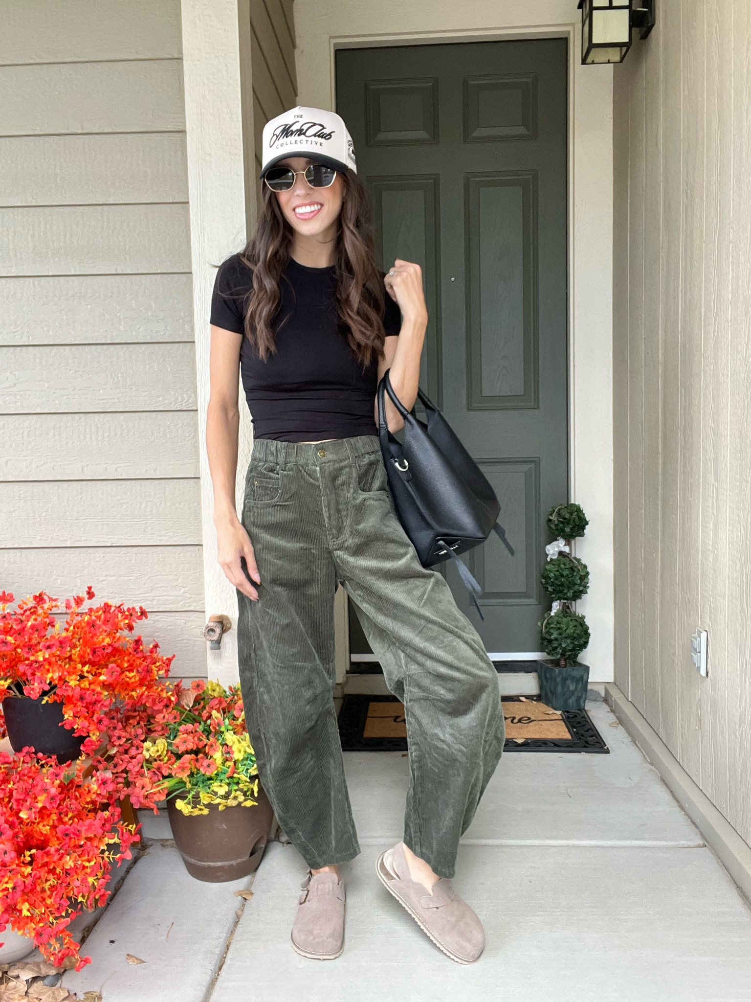 CORDUROY is where it is at 🙌🏼 add in the barrel style and you’re set! Level up your fall outfits with these cuties! 

#LTKFallSale #LTKFindsUnder50 #LTKStyleTip