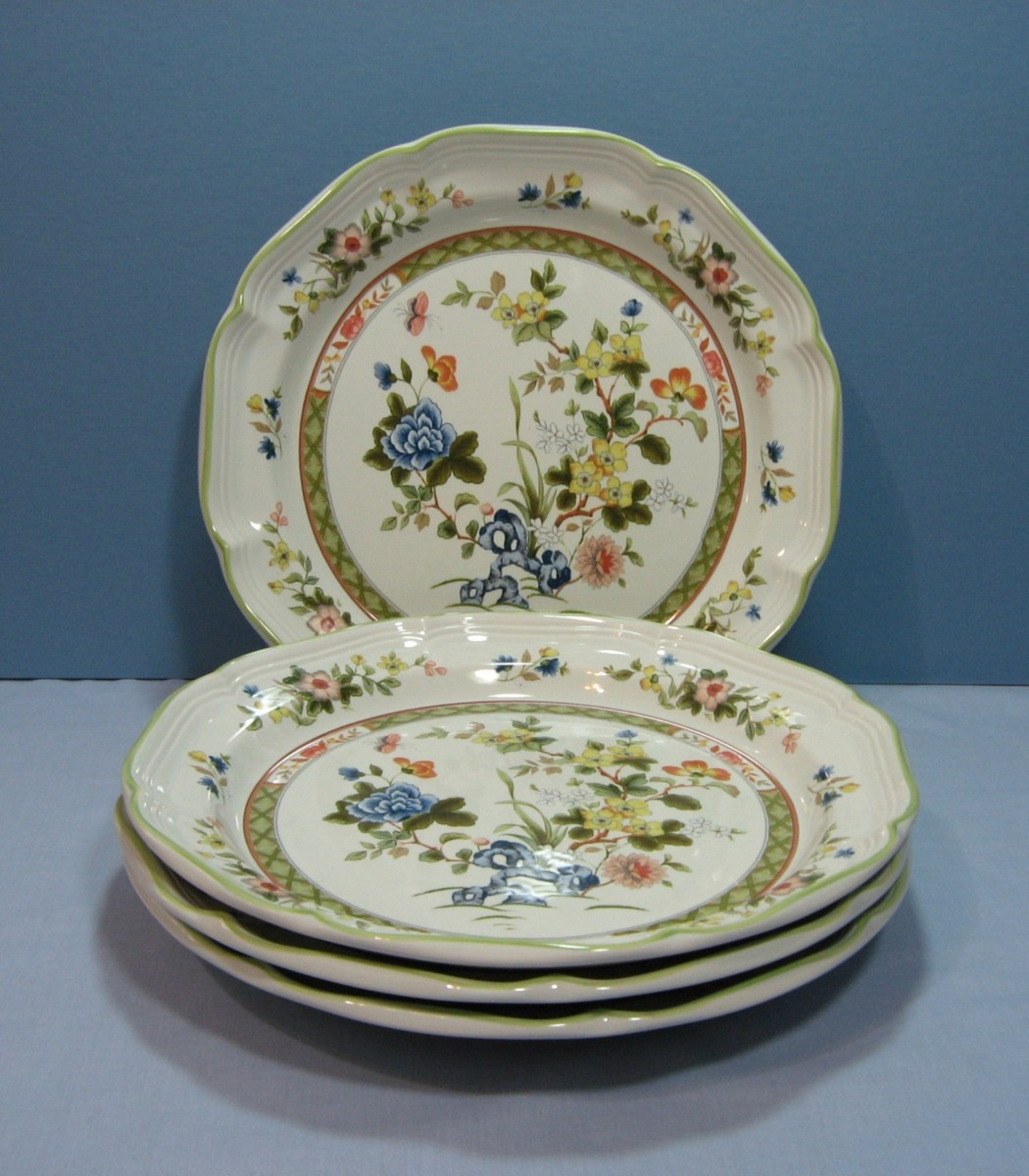 Mikasa Heritage F 2006 Imari Bouquet Set of 4 Dinner Plates 2 Sets Available | eBay US