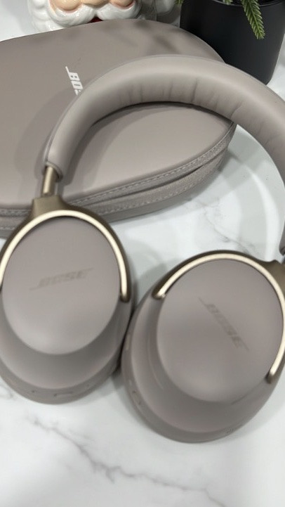 My favorite Bose headphones are on Amazon Prime sale! These block out the noise are super comfortable and the sound quality is amazing!! Bose, Bose headphones.

#LTKSaleAlert #LTKActive #LTKSeasonal