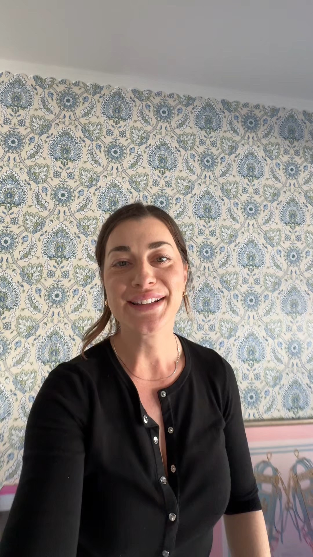 2nd date grwm
Mascara: Innae beauty — this stuff WILL NOT BUDGE
freckle pen: beaubble, sold out right now but waitlist is open 
My outfit is old pieces so I can’t link!

#LTKBeauty