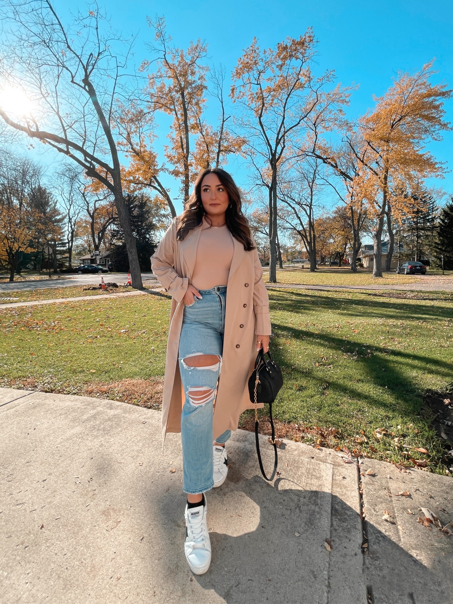 Casual Fall Outfit 🍂

#LTKfindsunder100 #LTKmidsize #LTKshoecrush