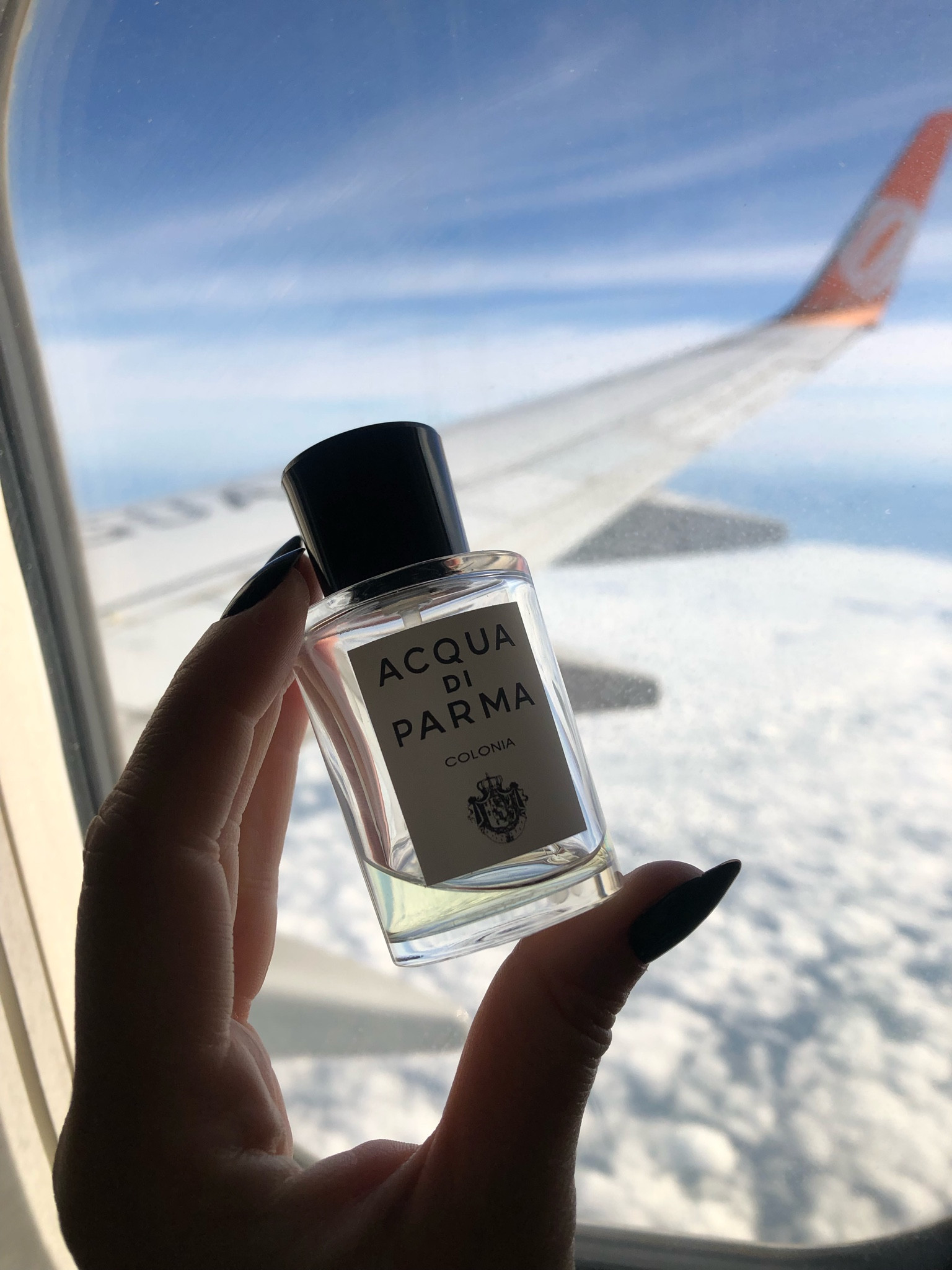 Colonia de Acqua di Parma é, sem dúvidas, meu perfume preferido para viagens. Elegante, discreto e fresco na medida! Foi o que mais usei durante meus dias no Rio de Janeiro  

#LTKbrasil #LTKbeauty #LTKtravel