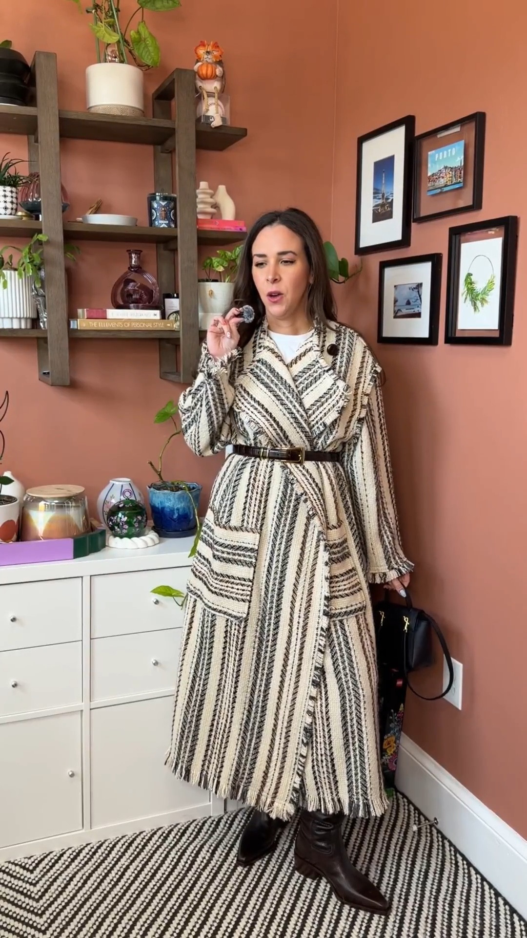 an oversized jacket that is perfectly cinched with a leather belt from madewell and paired with brown knee high leather boots from larroude.

brown outfit. statement coat. brown boots. printed jacket. isabel marant. 

 

#LTKootd #LTKSeasonal #LTKSaleAlert