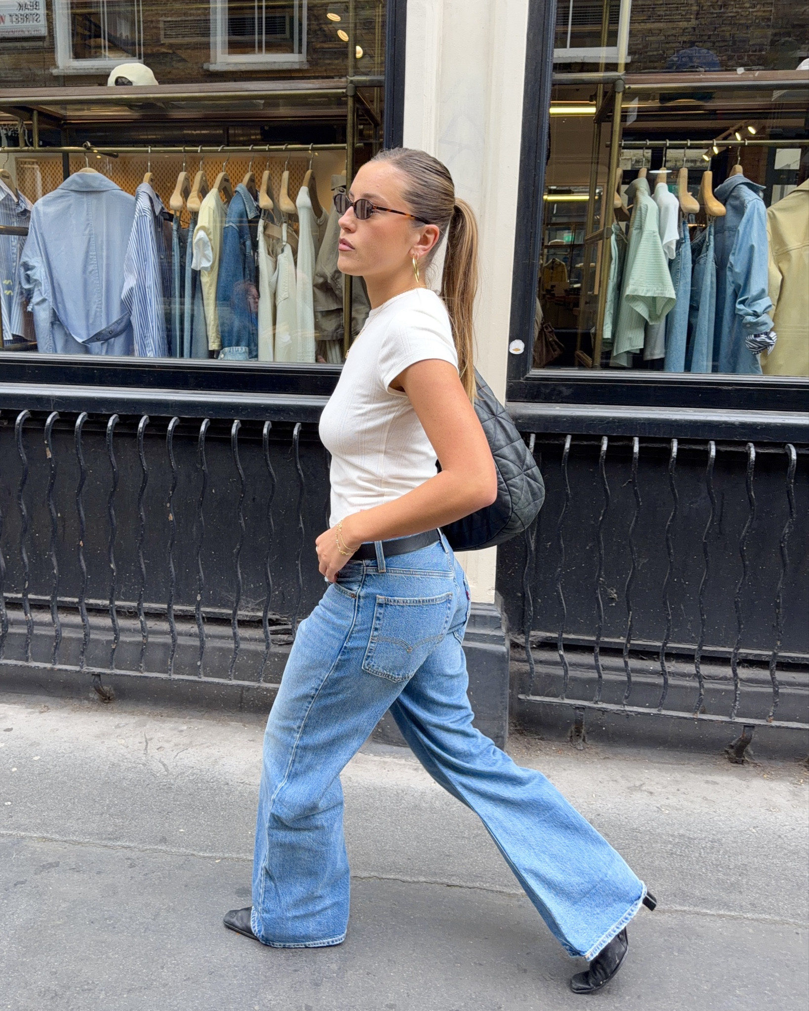 Ad Running around Soho in my favourite Levi’s basics <3 nothing beats a classic sleek outfit and you can shop this whole look on my LTK rn!! @levis-au 
