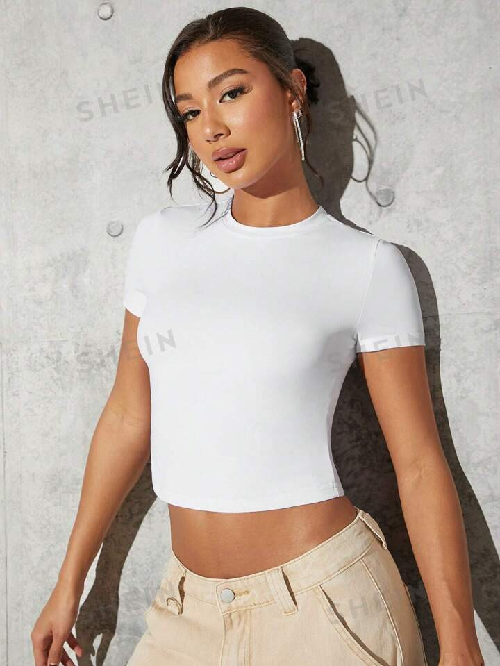 SHEIN BAE Women's Slim Fit Cropped Short Sleeve T-Shirt | SHEIN