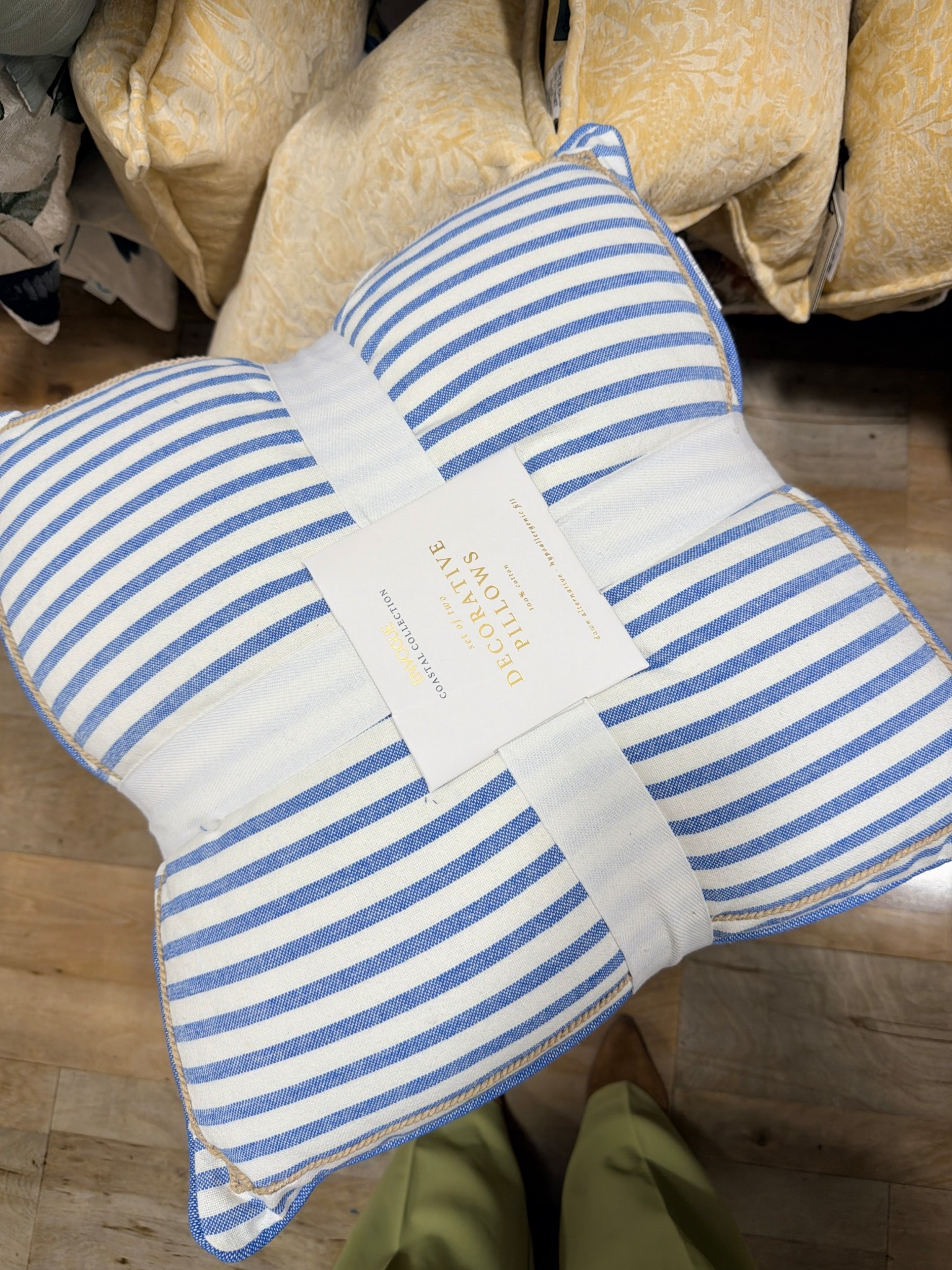 New to Homegoods, linking similar products for you girls to get the same look! Coastal farmhouse aesthetic, blue and white stripes, mother of pearl, rope, gold hardware pots and pans set (the memebers mark brand at sams club is amazing), and woven laundry baskets! 

#LTKfoodie #LTKSaleAlert #LTKHome