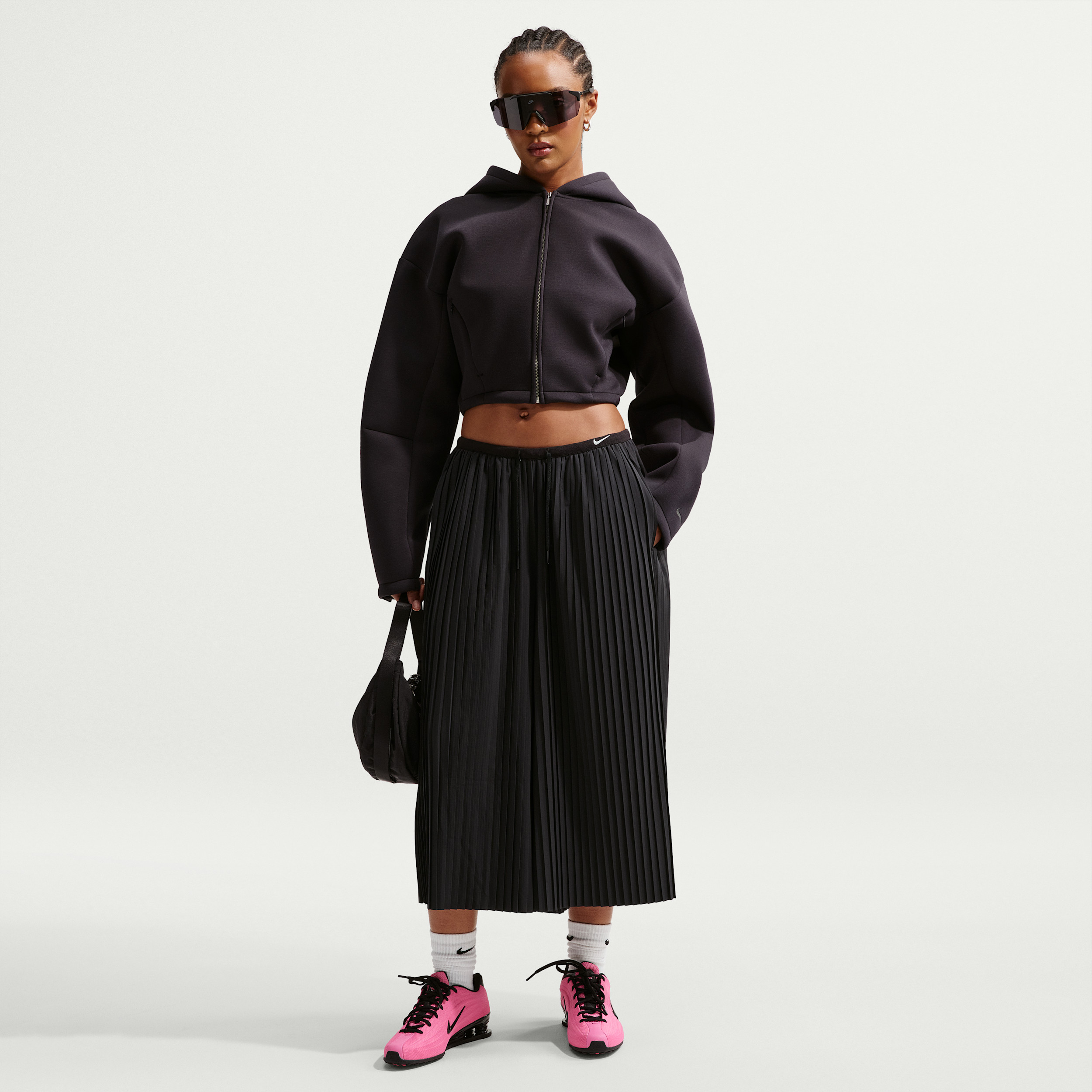 Women's Nike Sportswear Oversized Mid-Rise Culotte Pants in Black | IQ0438-010 | Nike (US)