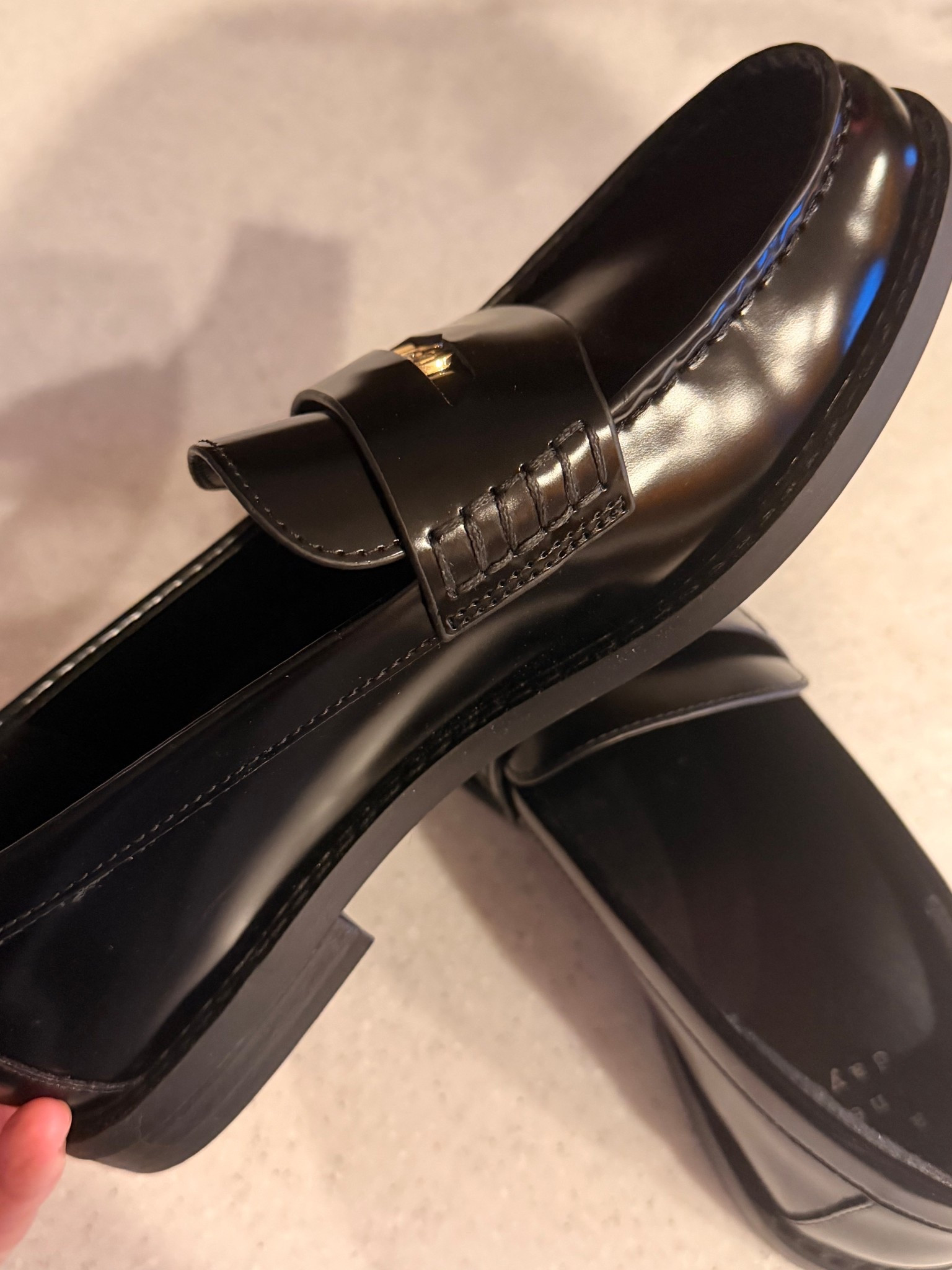 Watched Love Story on Hulu and now I’m obsessed with Carolyn Bessette Kennedy’s style.  @Target came THROUGH with these penny loafers!

#LTKSaleAlert #LTKootd #LTKWorkwear