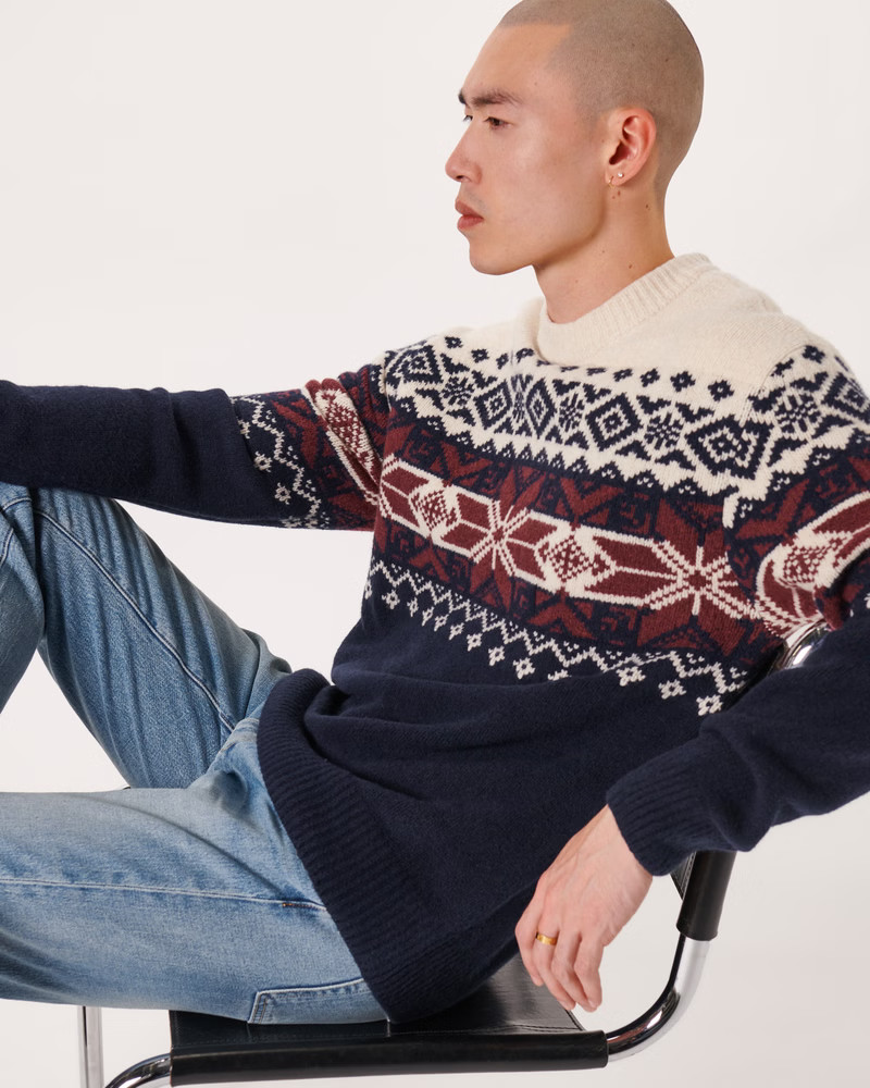 Men's Holiday Pattern Crew Sweater | Men's Tops | Abercrombie.com | Abercrombie & Fitch (US)