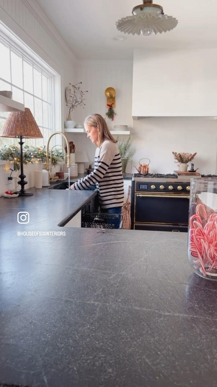 Things i do every morning to start my day...

#LTKhome #LTKHoliday #LTKVideo