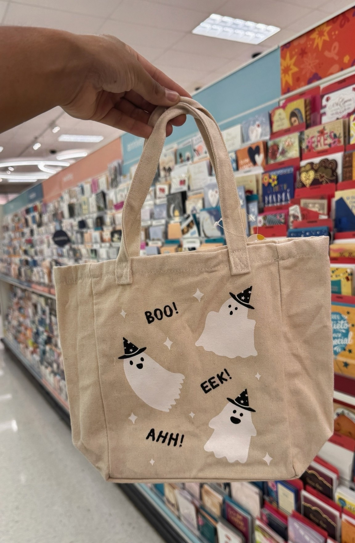 Halloween básquet 🎃  👻 

#LTKFallSale #LTKSeasonal #LTKKids