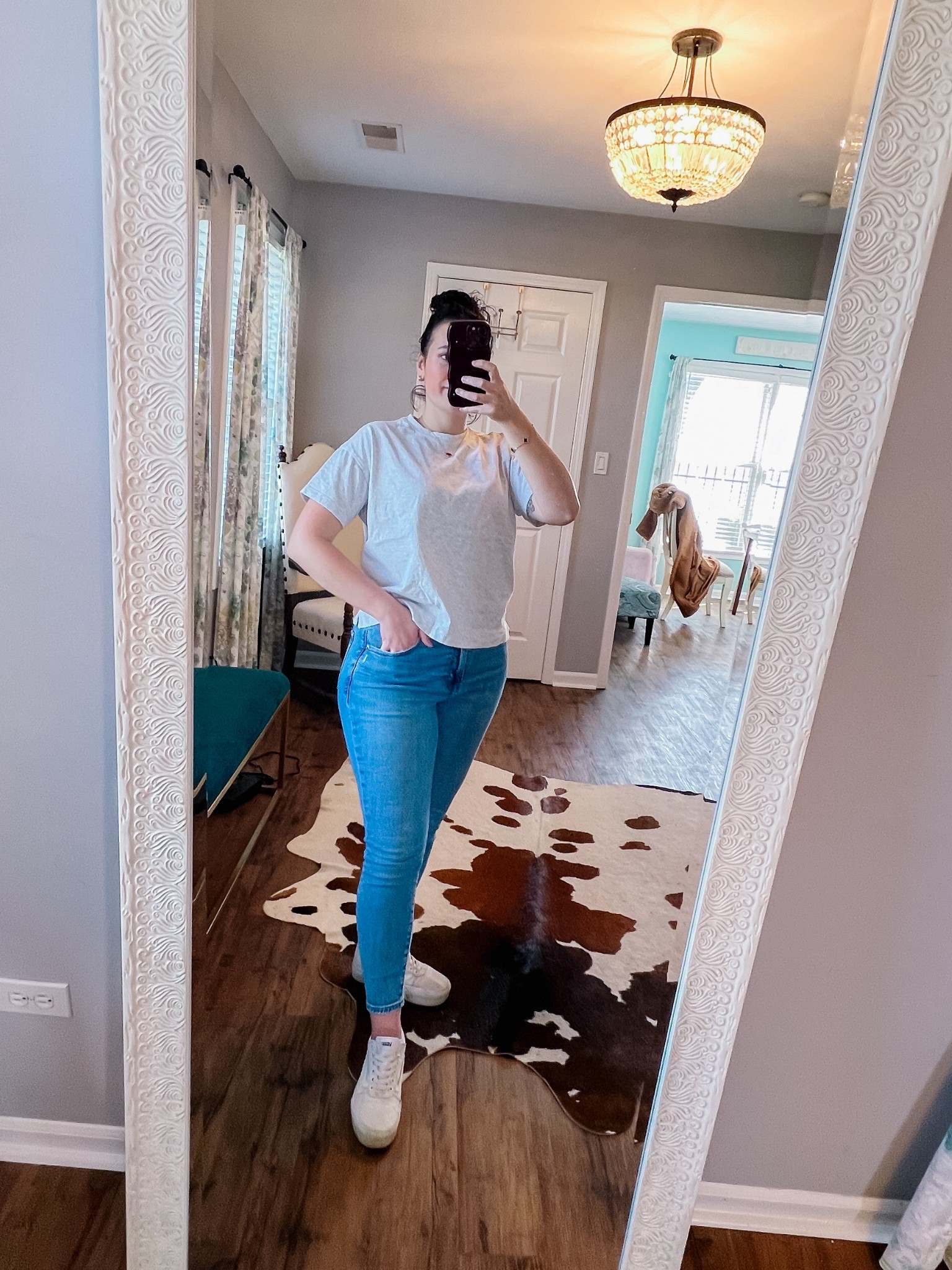 My favorite T-shirt right now 🥰🙌🏼

#LTKSaleAlert #LTKPetite #LTKStyleTip