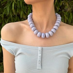 Collar de declaraci\u00f3n con piedras semipreciosas en miniatura y cuentas de resina multicolor ... | Amazon (US)